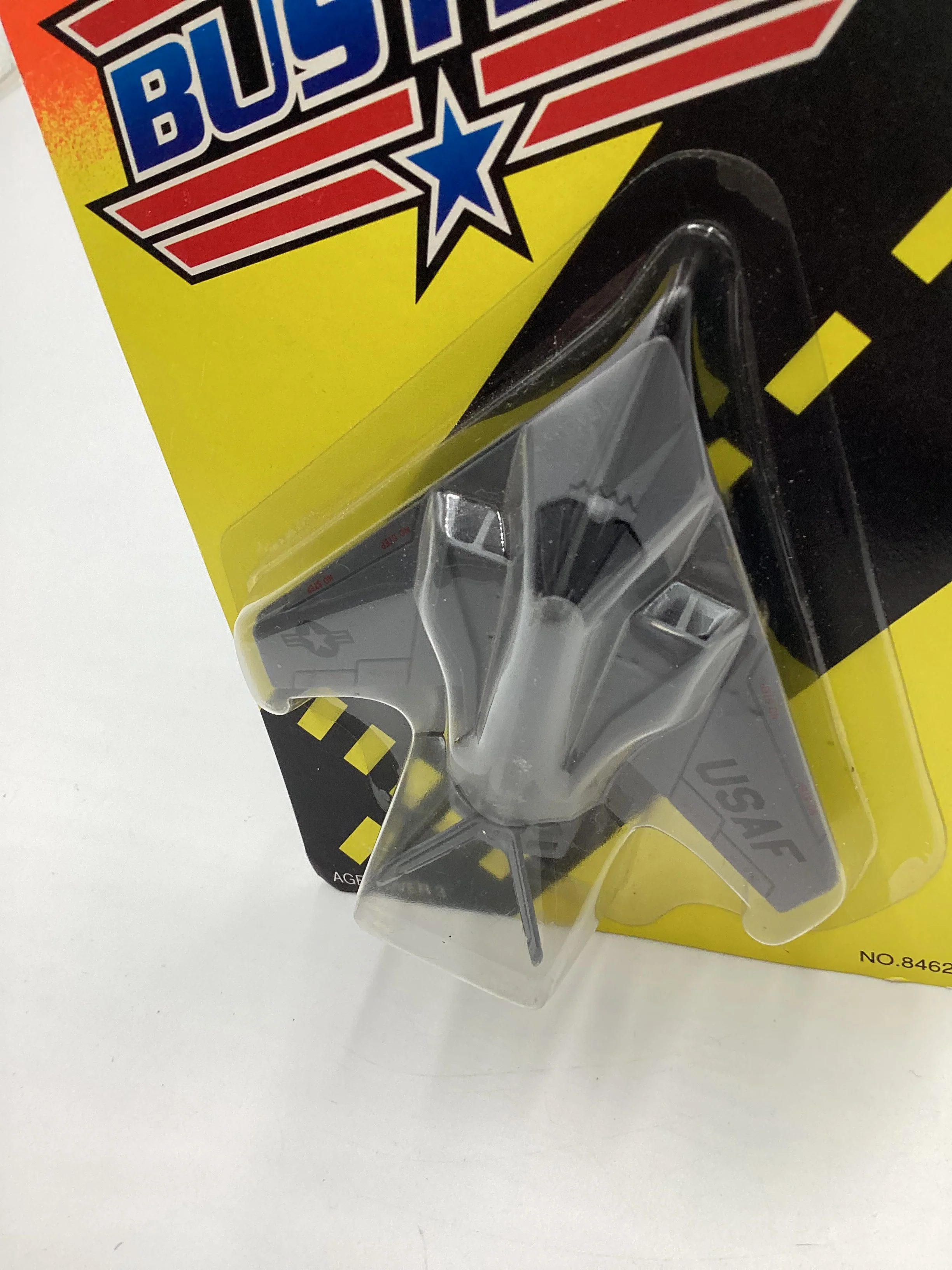 1994 Matchbox Skybusters No. 8462 USAF Stealth Fighter Gray - Image 4