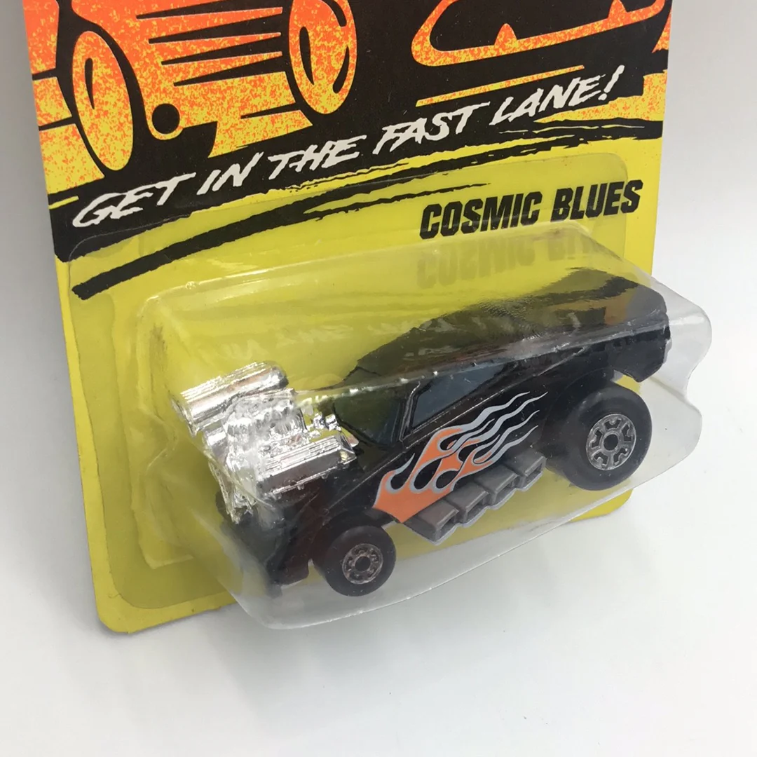 1995 Matchbox #41 Cosmic Blues black with flames 50C - Image 3