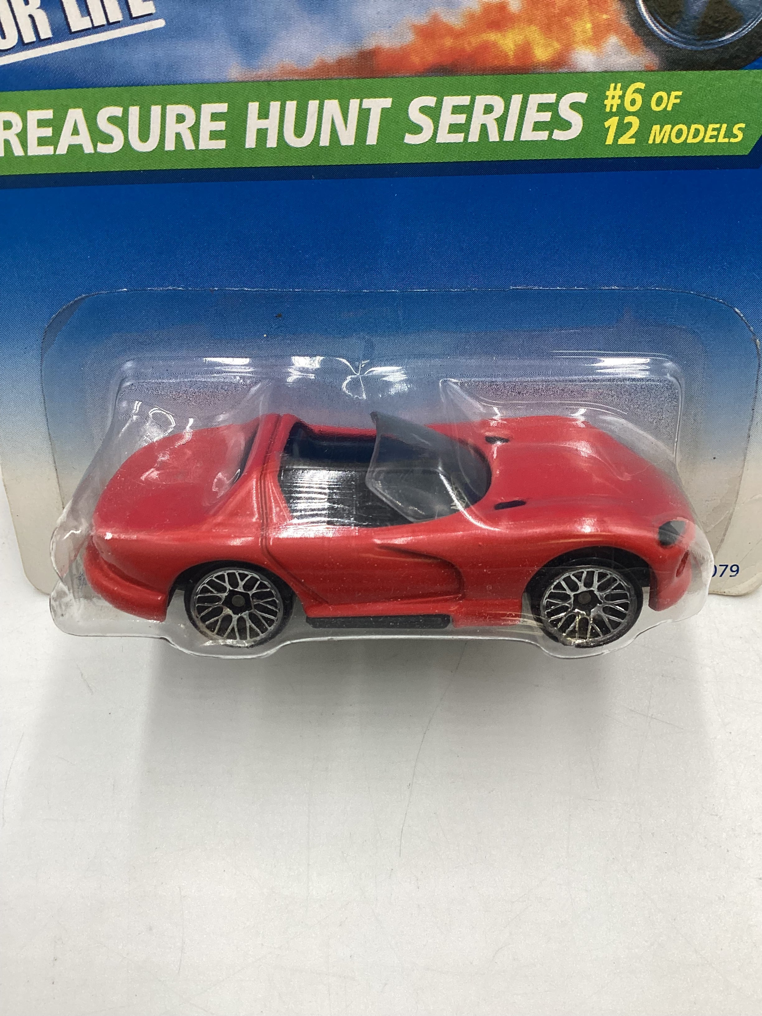 1996 Hot Wheels Treasure Hunt 6/12 Dodge Viper RT/10 Red #433 273E - Image 3