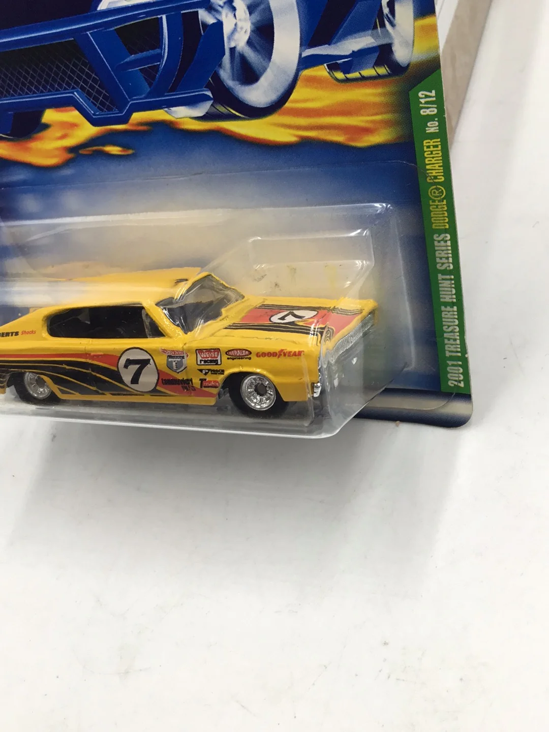 2001 Hot Wheels Treasure Hunt  #8 Dodge Charger Real riders FF4 - Image 4