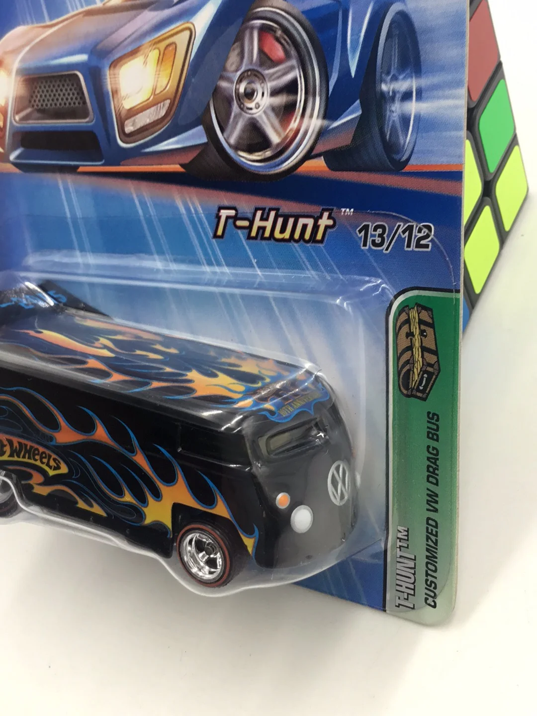 2005 Hot Wheels #133 Treasure Hunt VW Drag Bus #13 with protector - Image 4