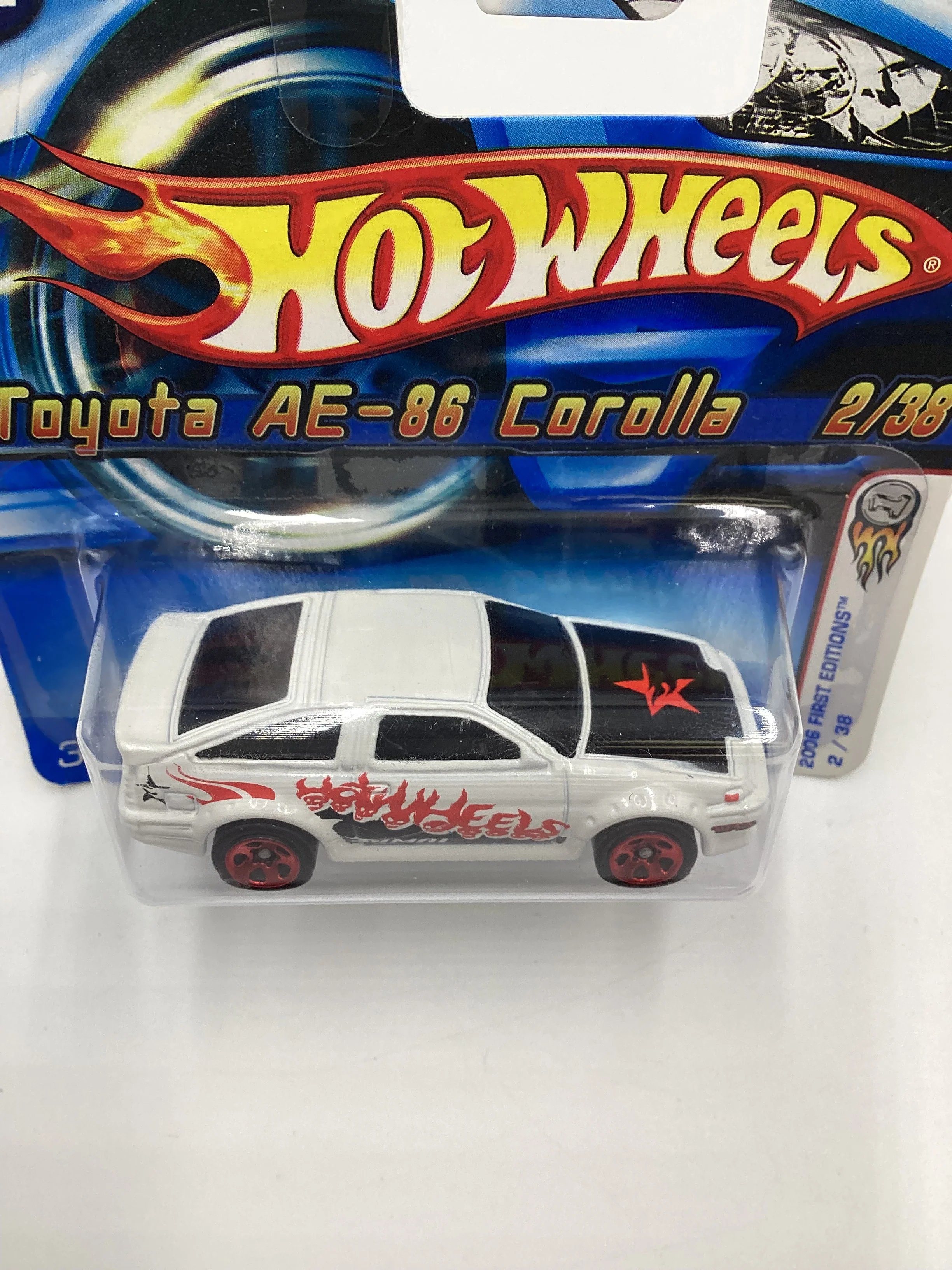2006 Hot Wheels #002 Toyota AE-86 Corolla White Short Card SR - Image 5