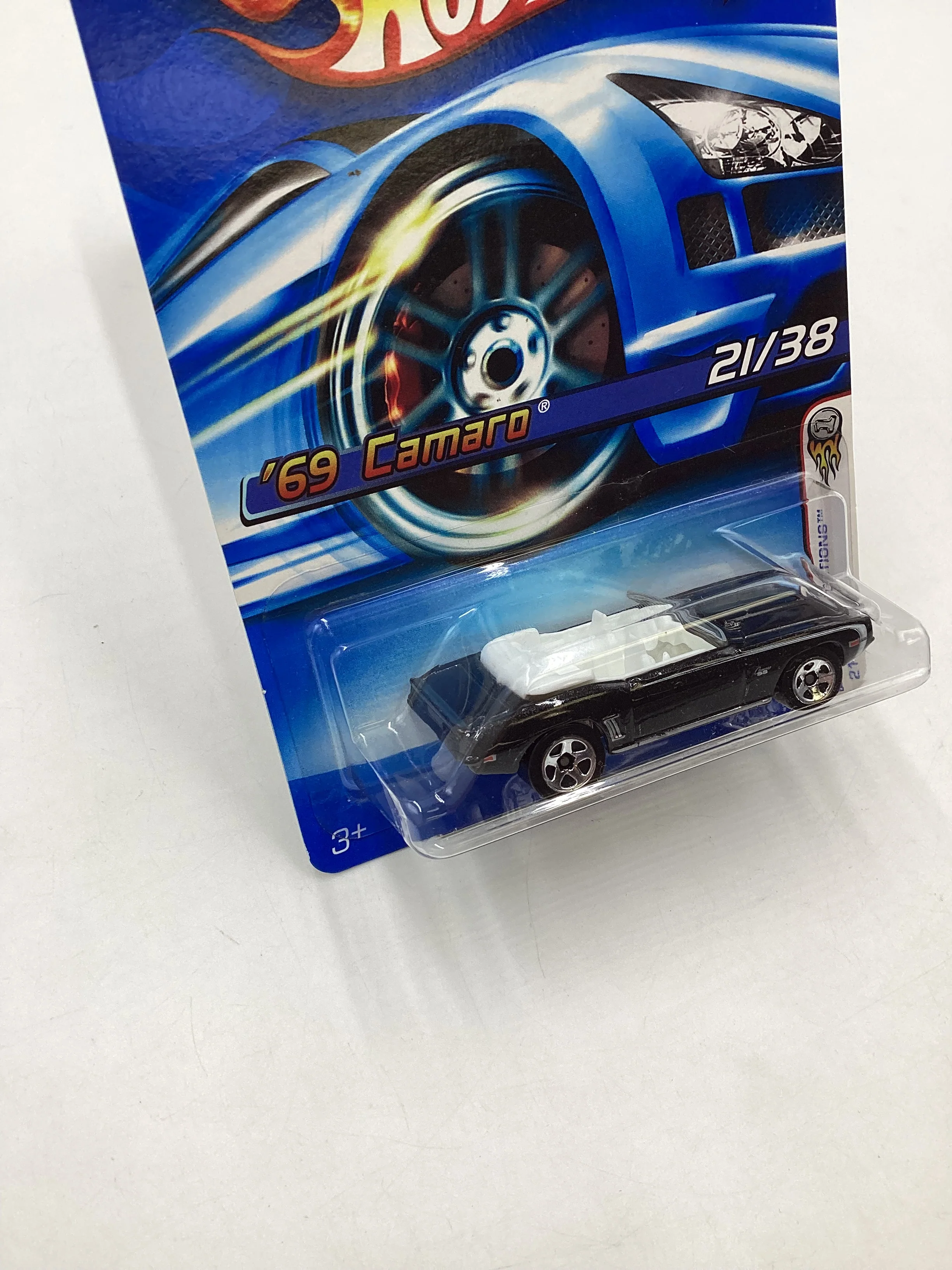 2006 Hot wheels #021 Black 69 Camaro 18F - Image 5