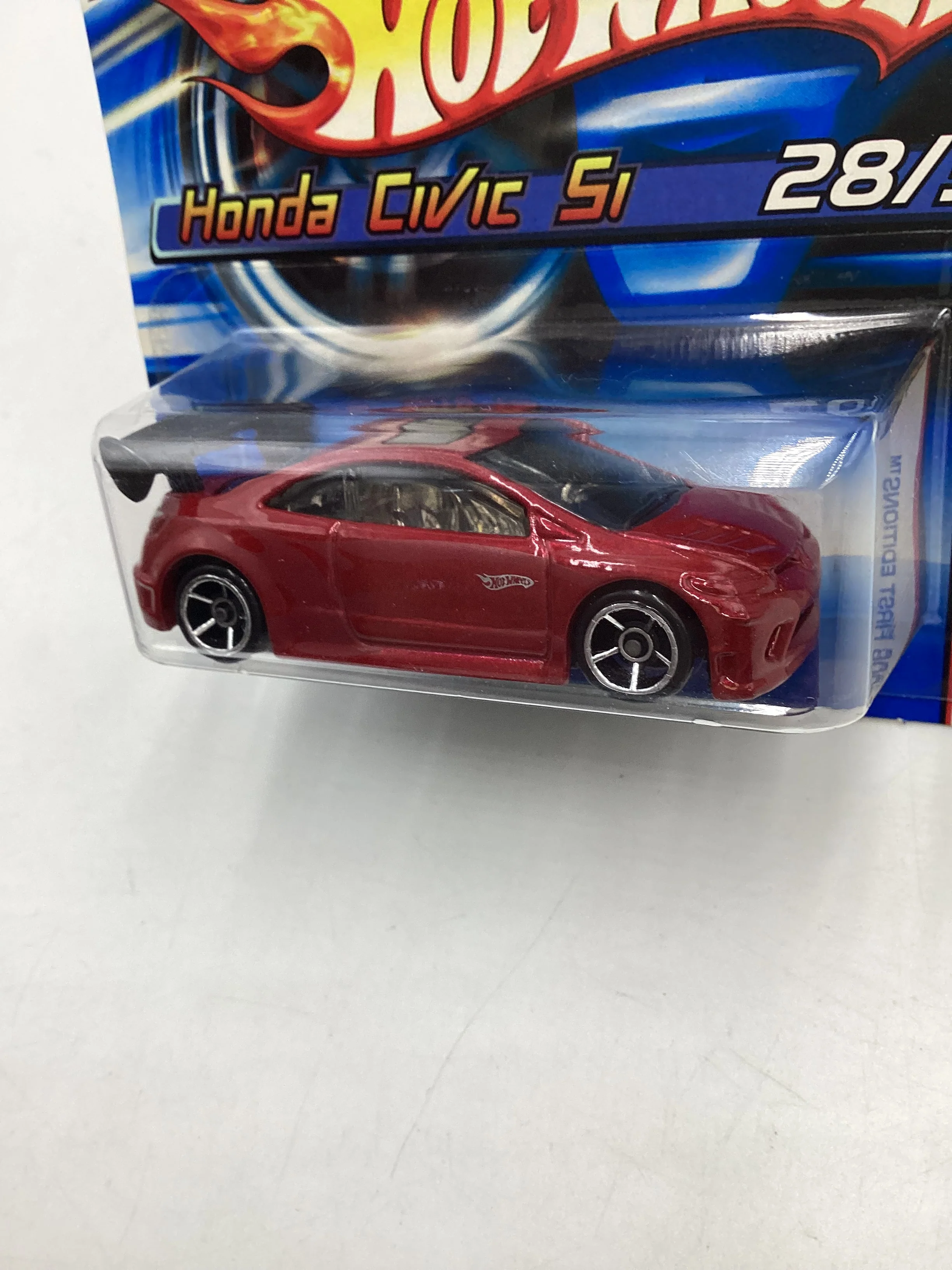 2006 Hot wheels #028 Short Card Faster Than Ever Red Honda Civic Si - Image 4