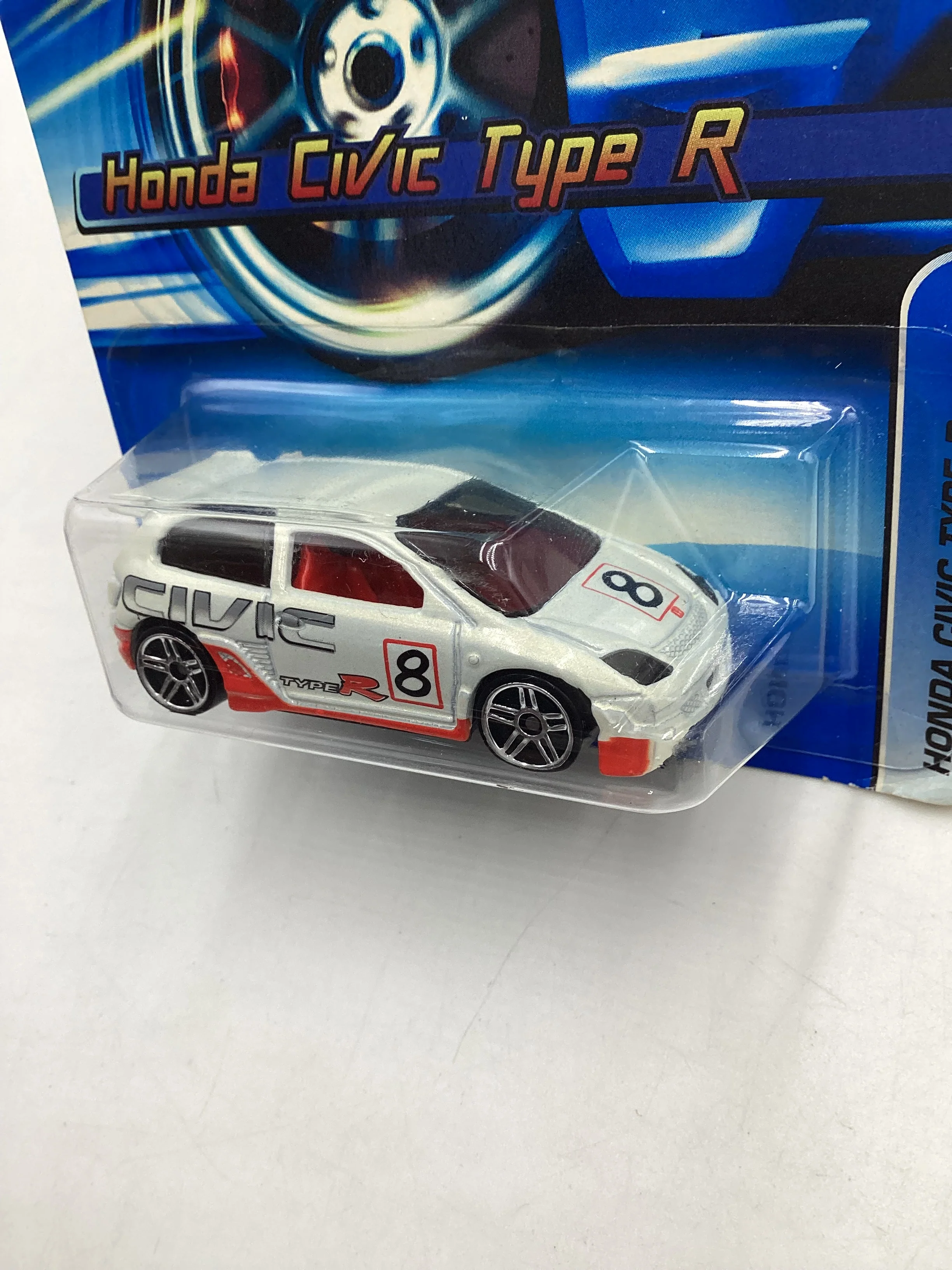 2006 Hot wheels #133 White Honda Civic Type R 78A - Image 4