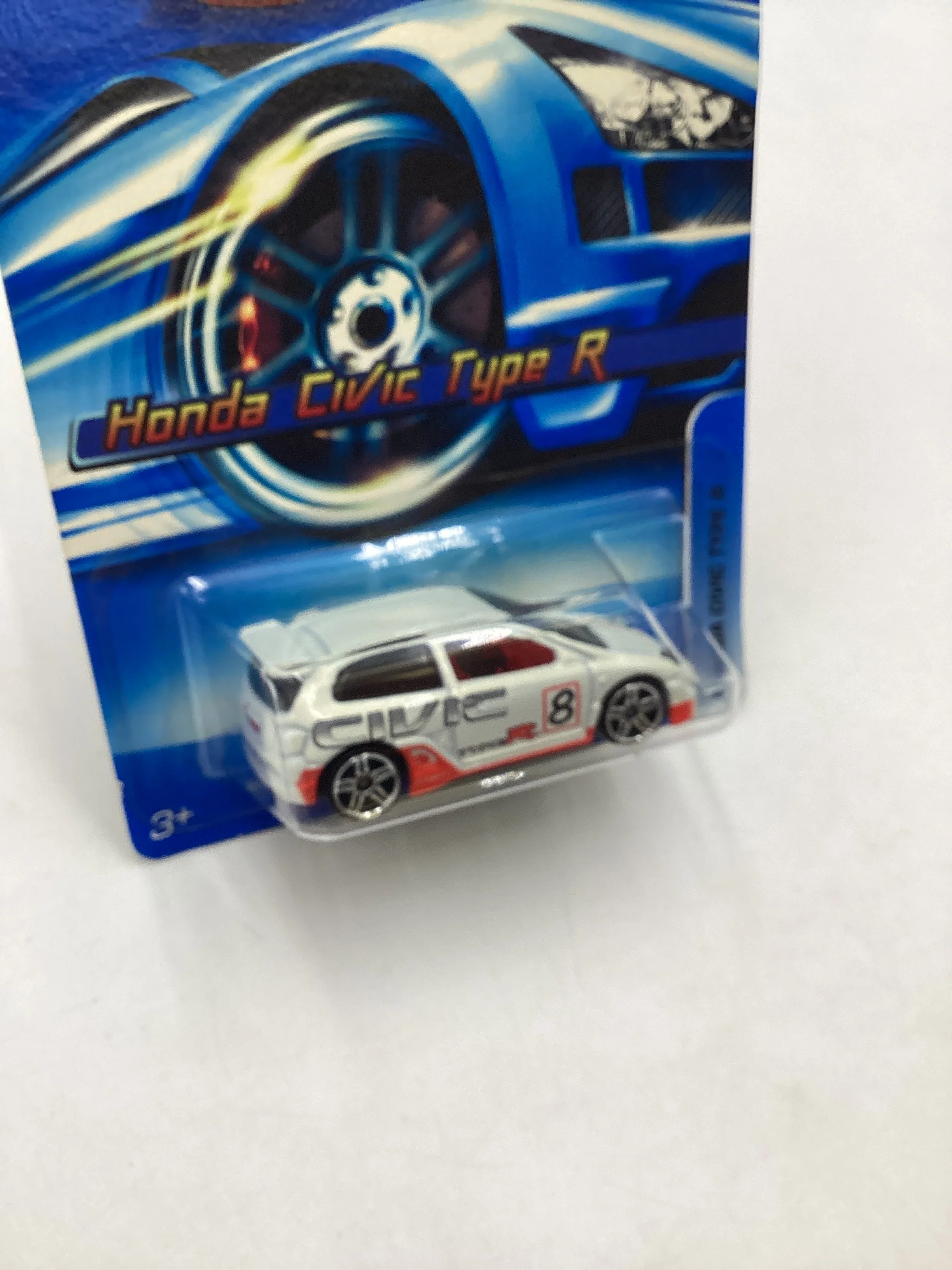 2006 Hot wheels #133 White Honda Civic Type R 78A - Image 5