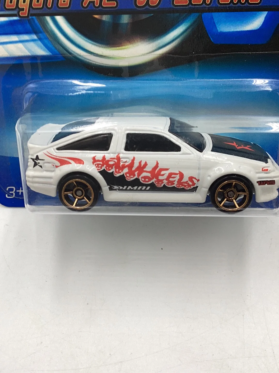 2006 hot wheels #2 Toyota AE 86 Corolla with protector - Image 2