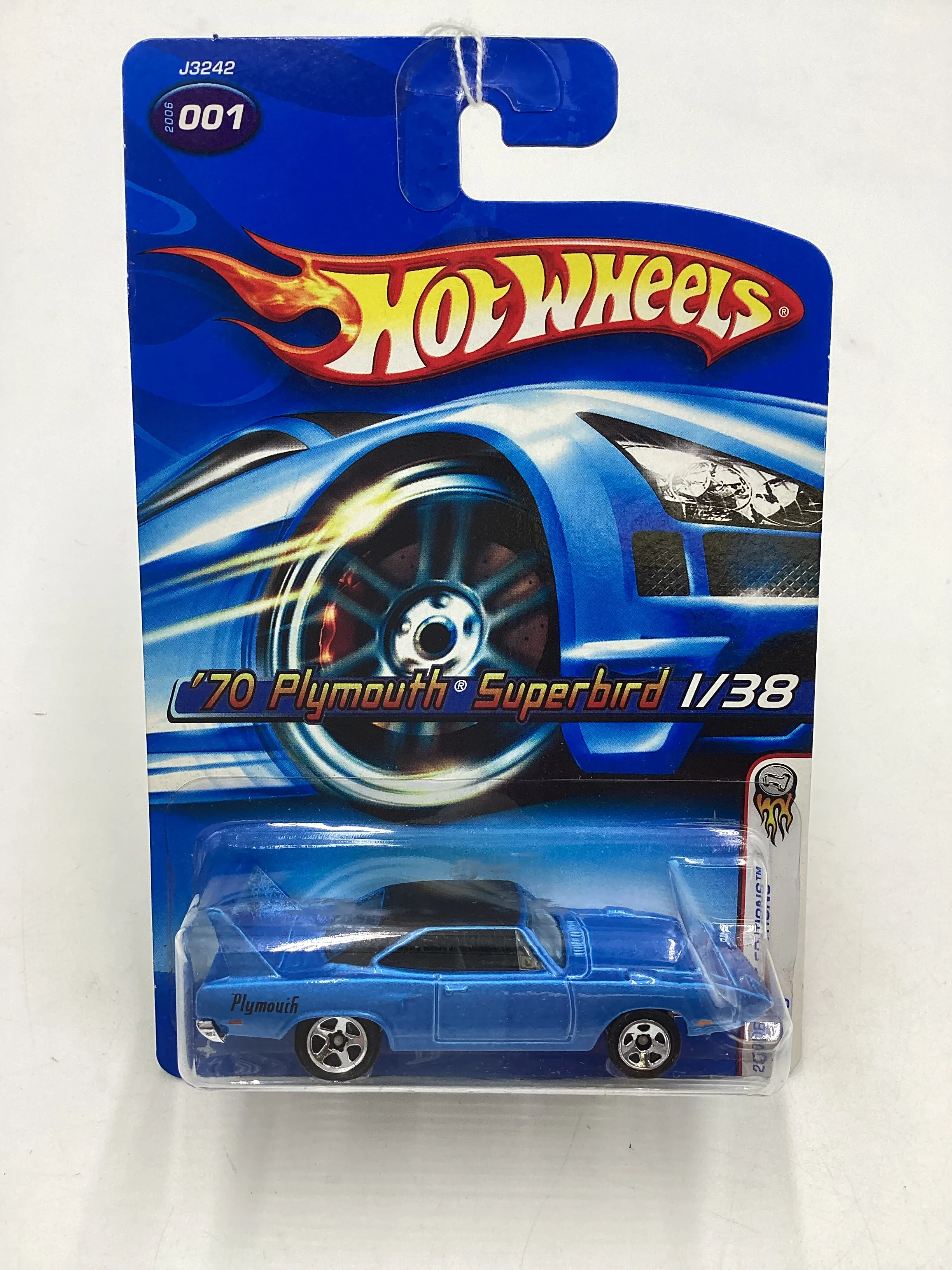 2006 Hot Wheels First Editions #001 70 Plymouth Superbird Blue 38D - Image 2