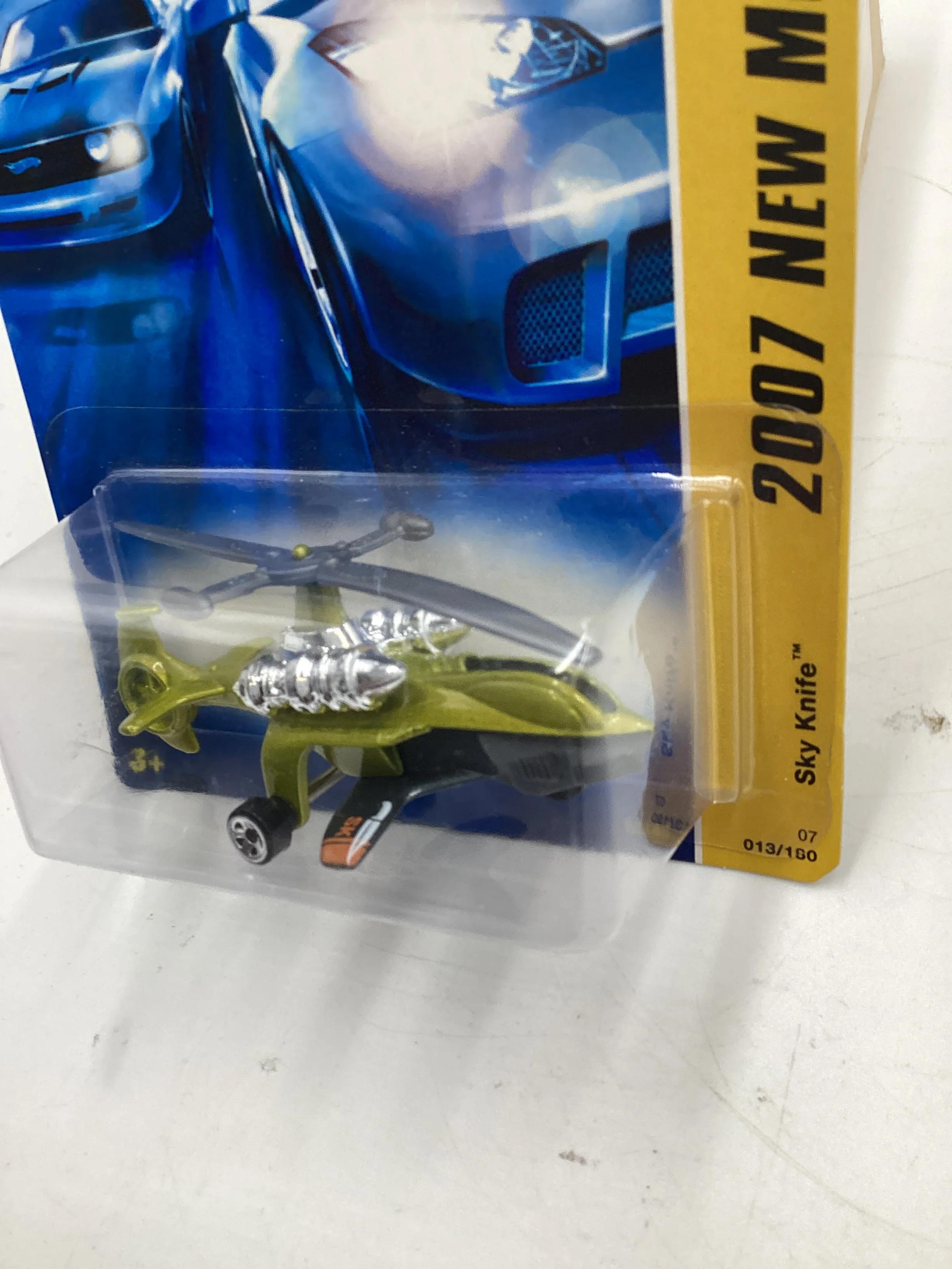 2007 Hot Wheels New Models #13 Sky Knife Green AAA5 - Image 4