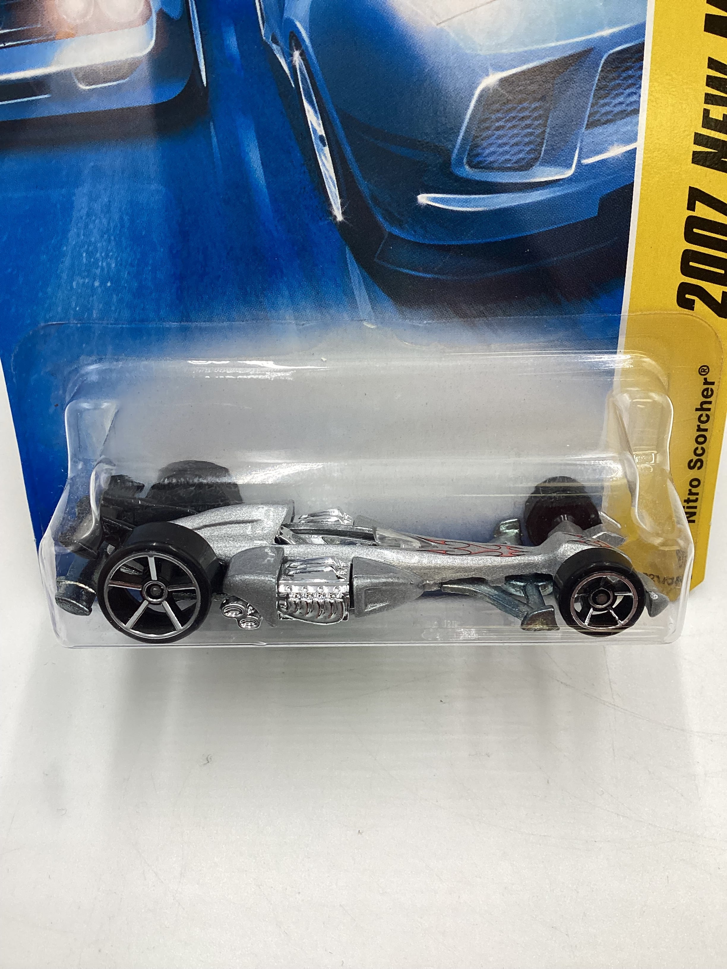 2007 Hot Wheels New Models #21 Nitro Scorcher Silver ii2 - Image 3