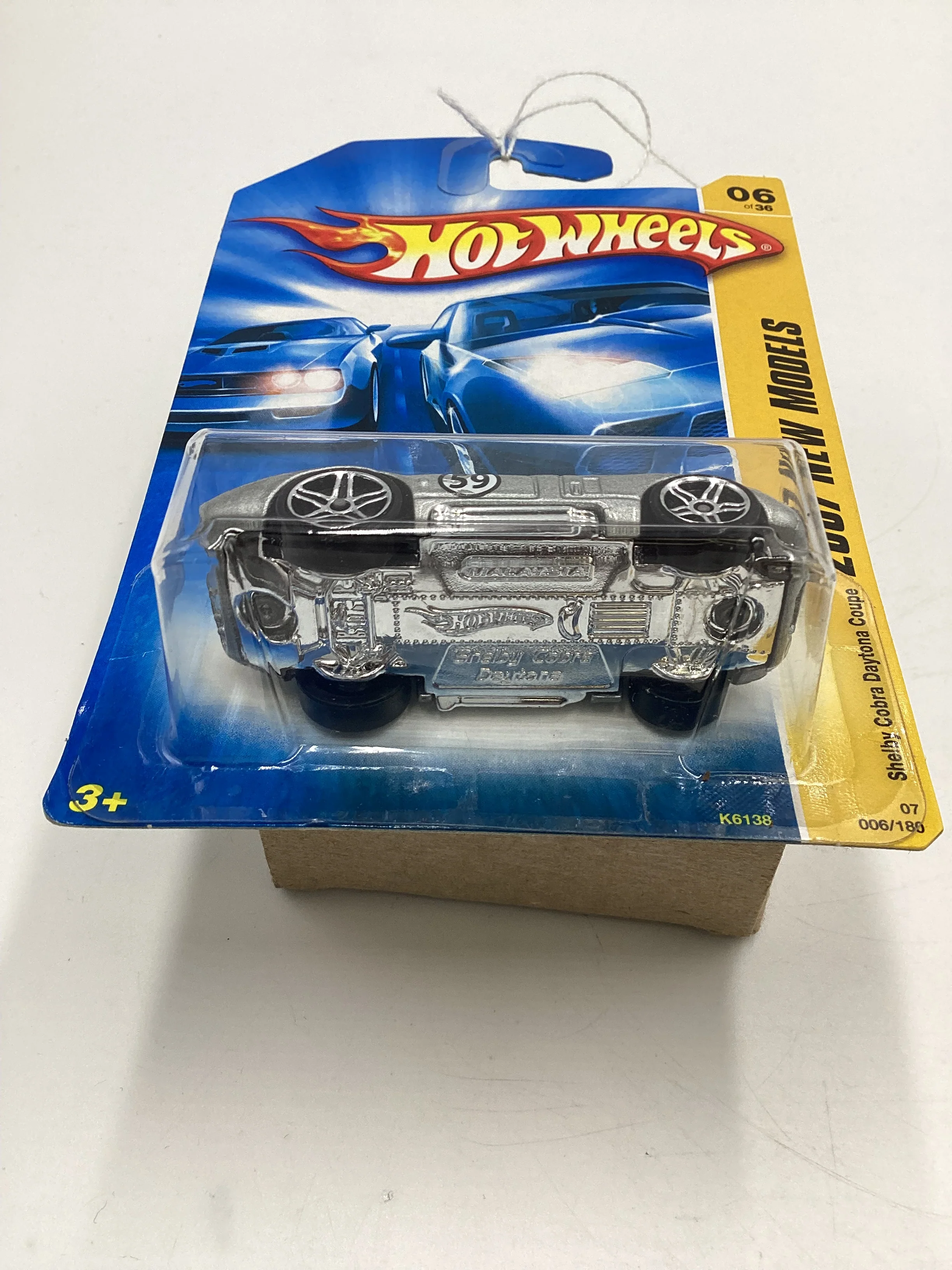 2007 Hot Wheels New Models #6 Shelby Cobra Daytona Coupe Silver 21A - Image 7