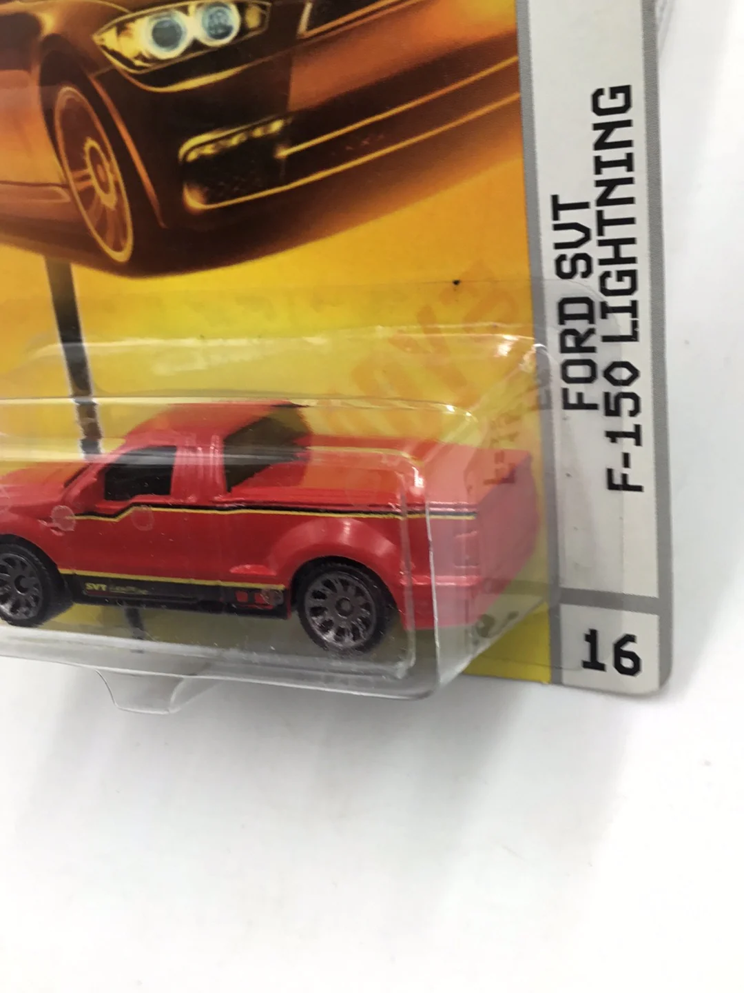 2007 matchbox #16 Ford SVT F-150 Lightning (warped card) NN2 - Image 4