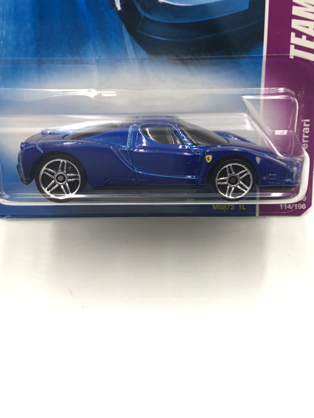2008 Hot wheels #114 Enzo Ferrari with protector - Image 2