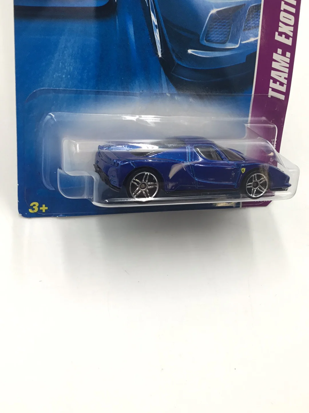 2008 Hot wheels #114 Enzo Ferrari with protector - Image 3