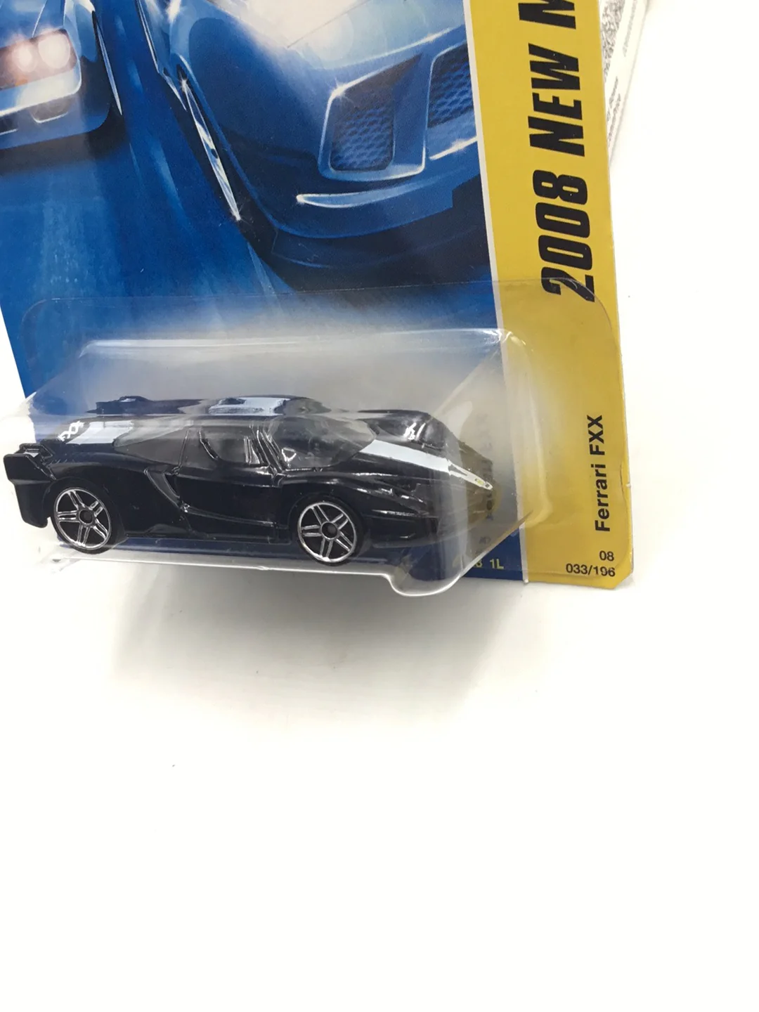 2008 Hot wheels #33 Ferrari FXX with protector - Image 4