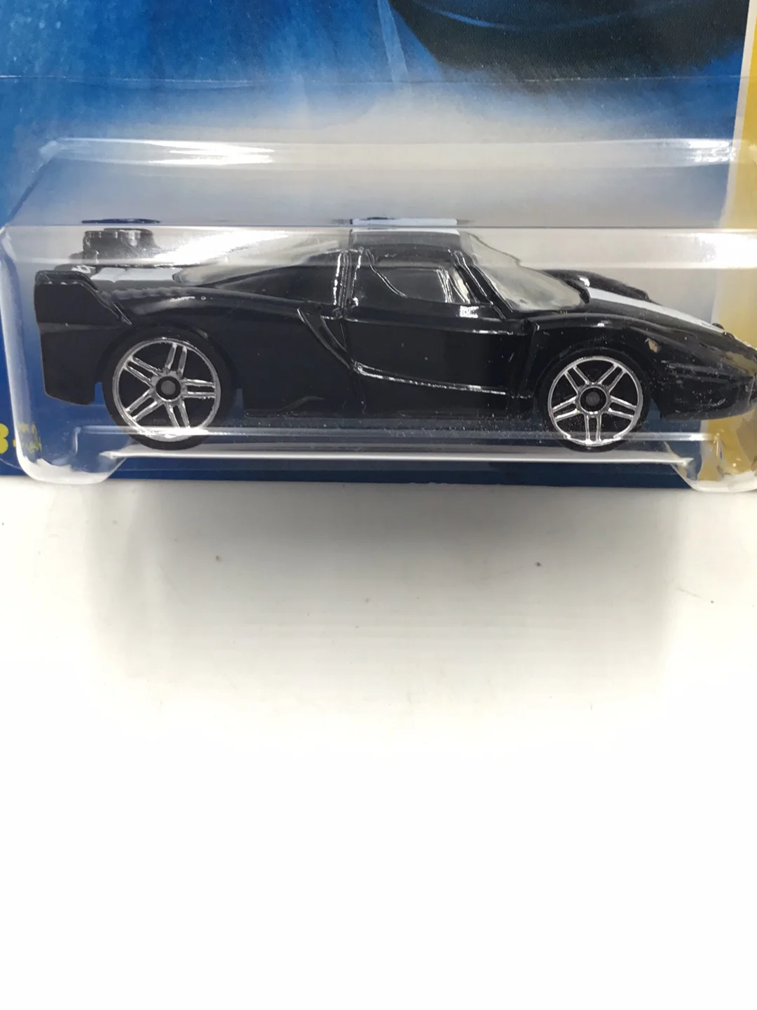 2008 Hot wheels #33 Ferrari FXX Black MM1 - Image 2
