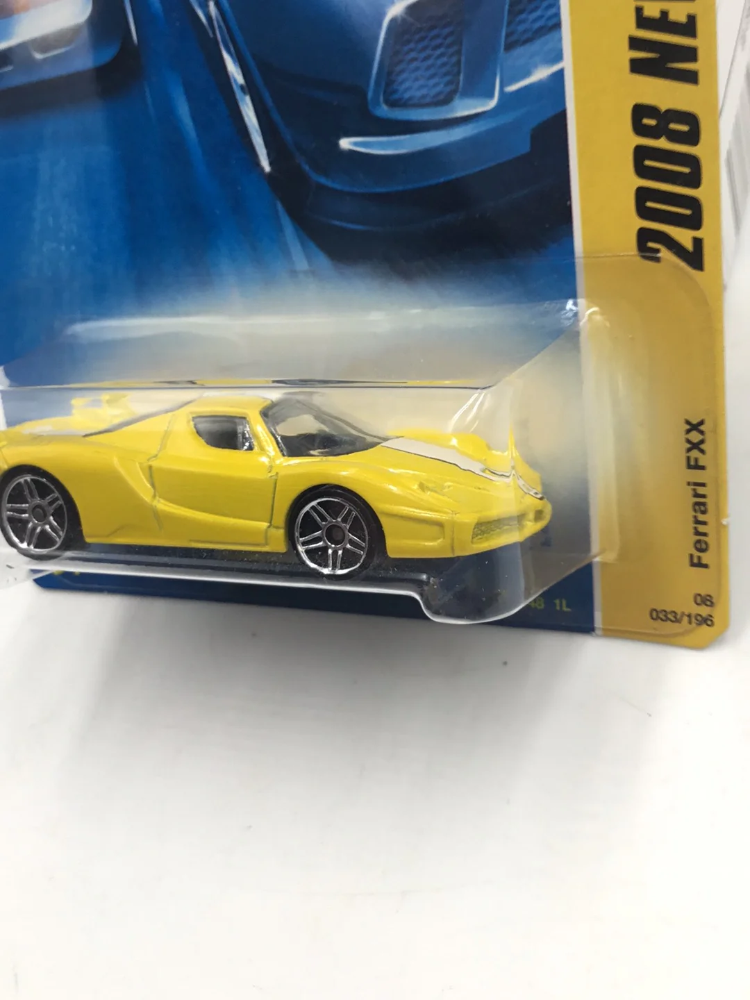 2008 Hot wheels #33 Ferrari FXX Yellow MM1 - Image 4