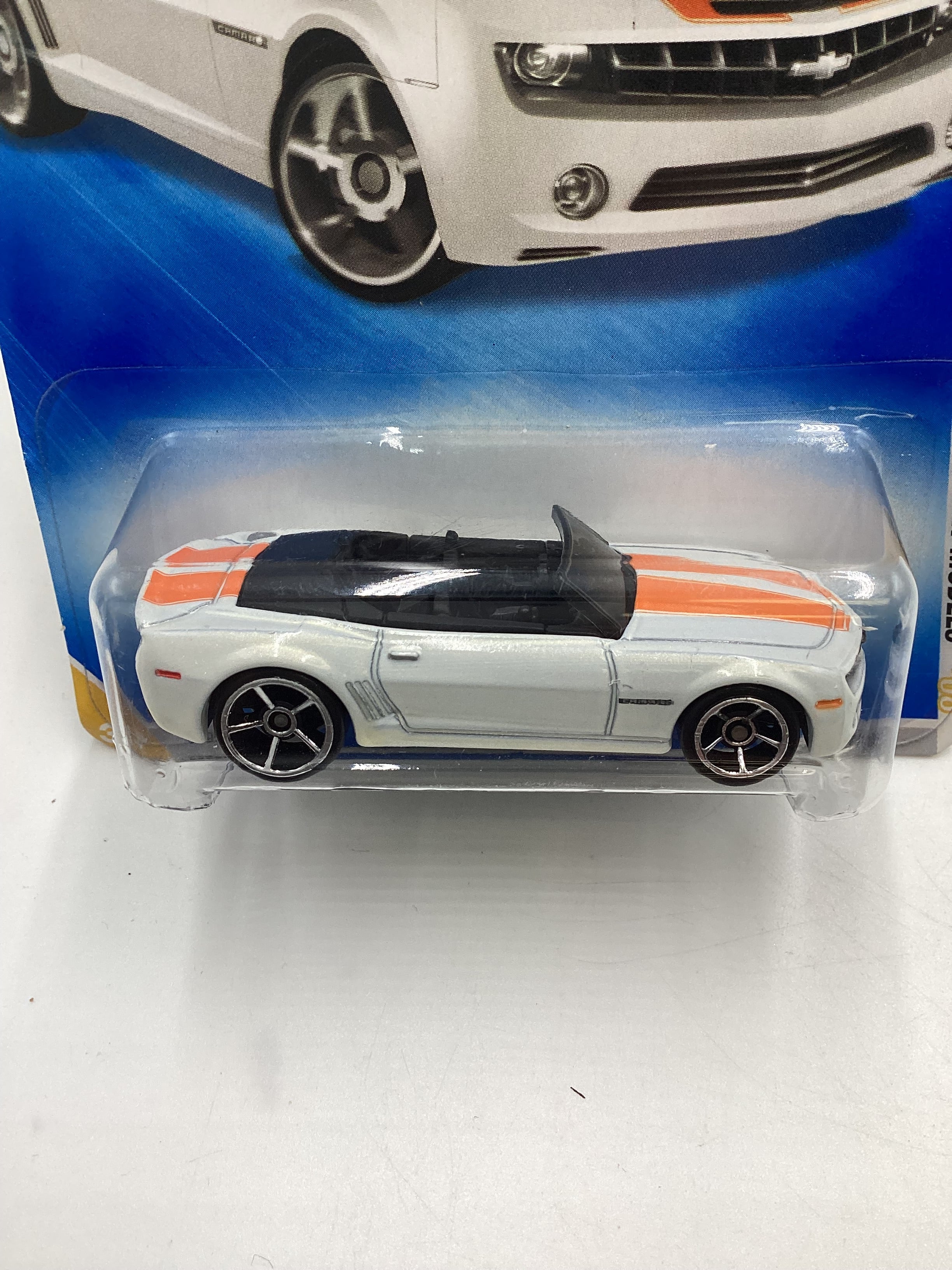 2008 Hot wheels New Models #37 Camaro Concept Convertible White 10H - Image 3