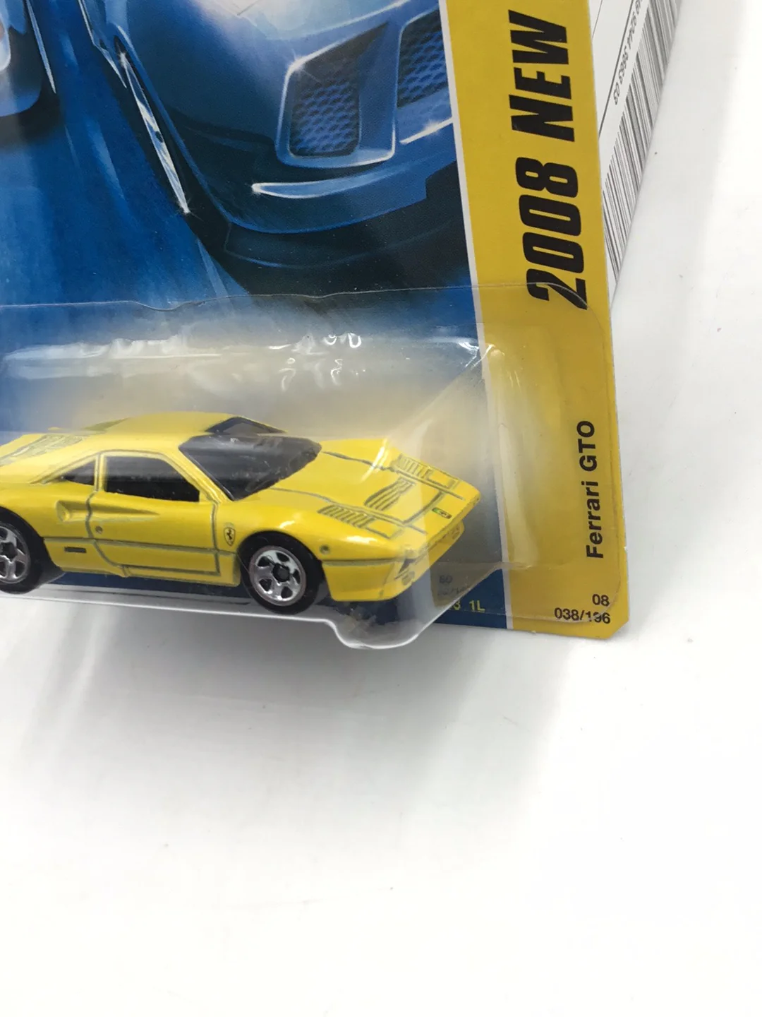 2008 Hot wheels #38 GTO Ferrari yellow PP5 - Image 4