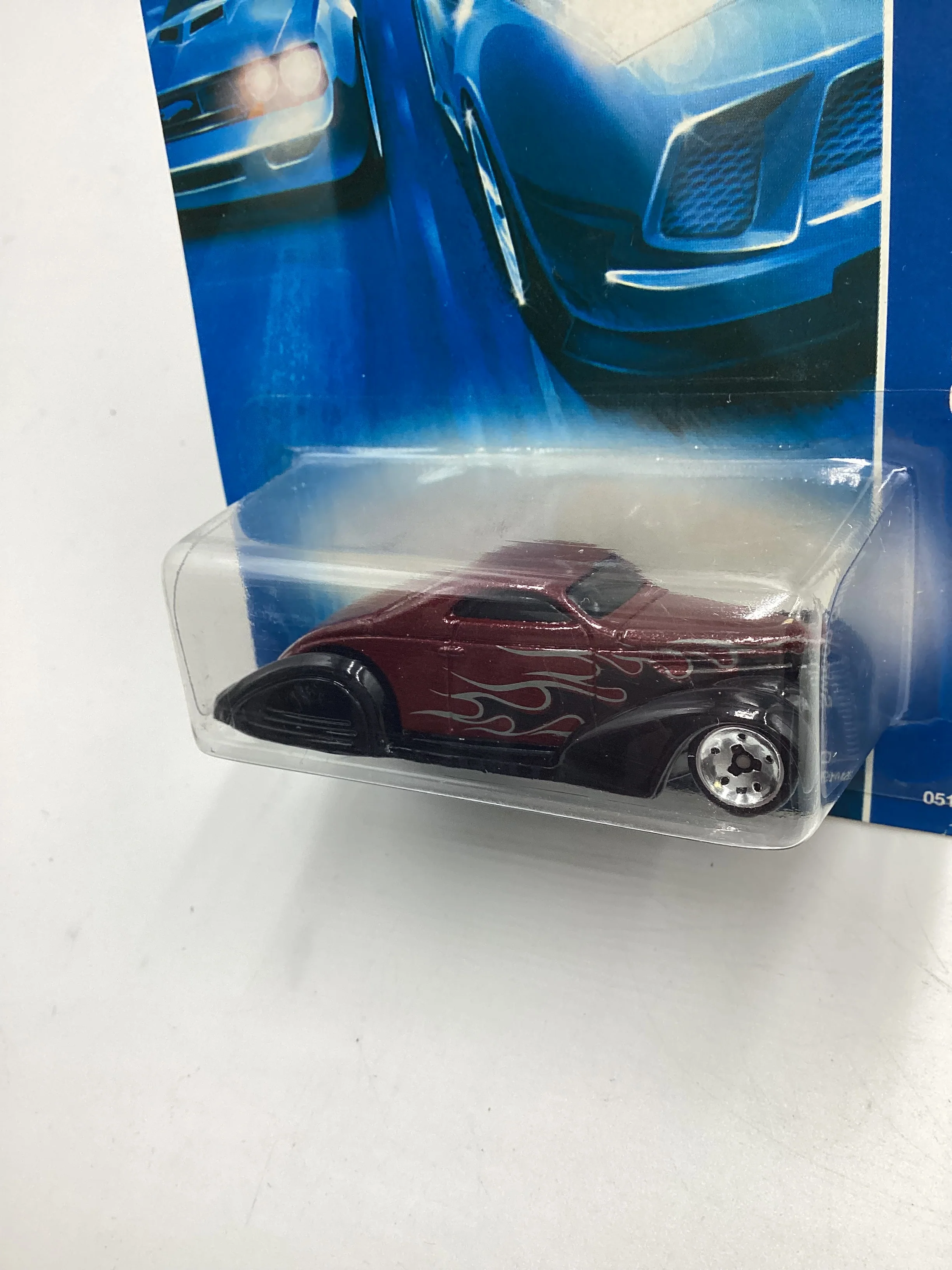2008 Hot Wheels All Stars #51 Swoop Coupe Maroon Z2 - Image 4