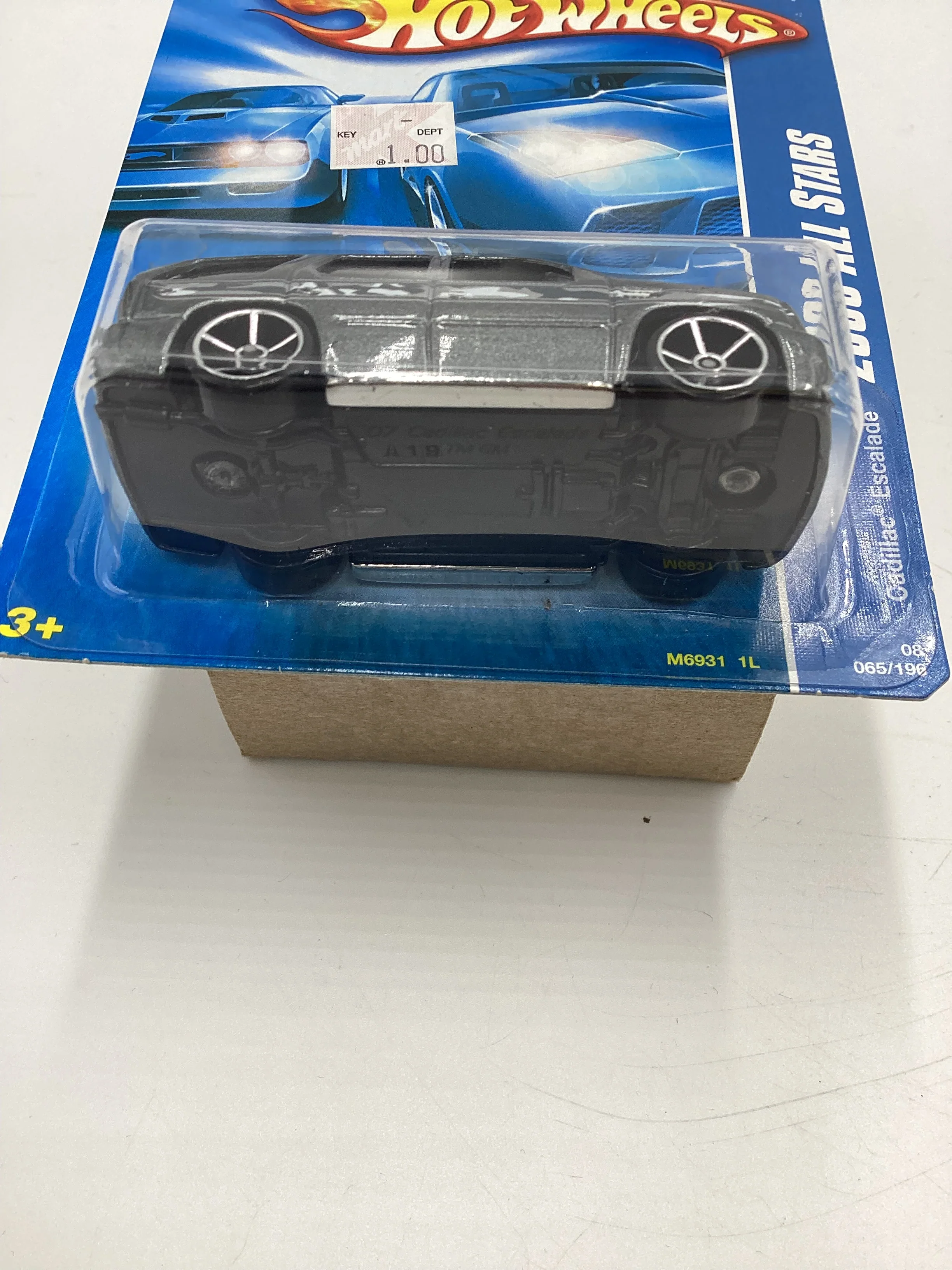 2008 Hot Wheels All Stars #65 Cadillac Escalade Gray (Black Base) 57D - Image 8