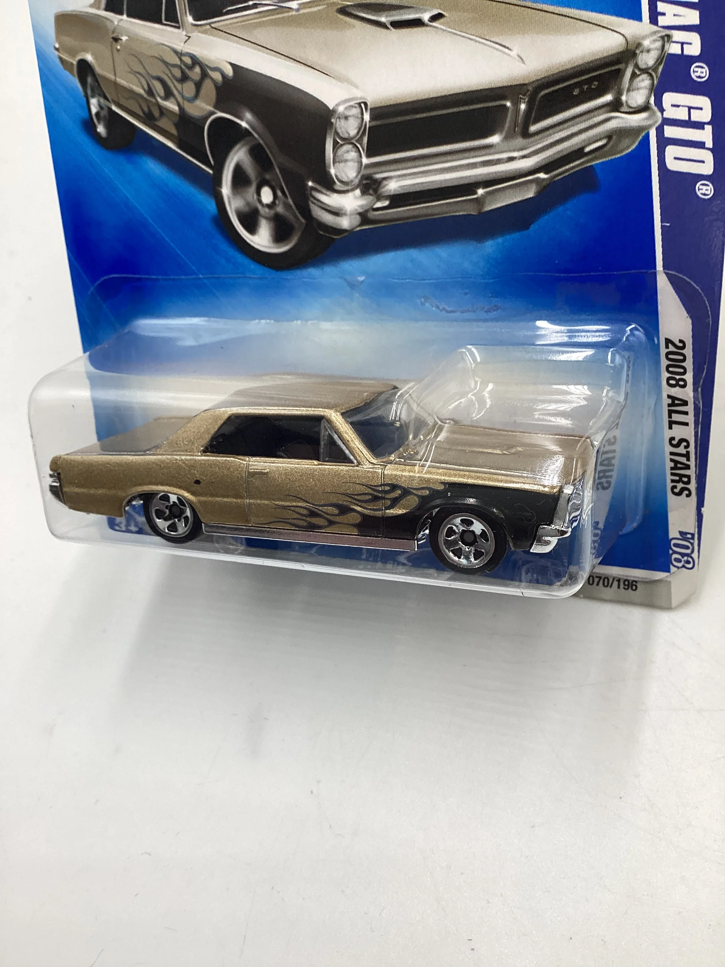 2008 Hot Wheels All Stars #70 1965 Pontiac GTO Gold Kmart Exclusive 35B - Image 4
