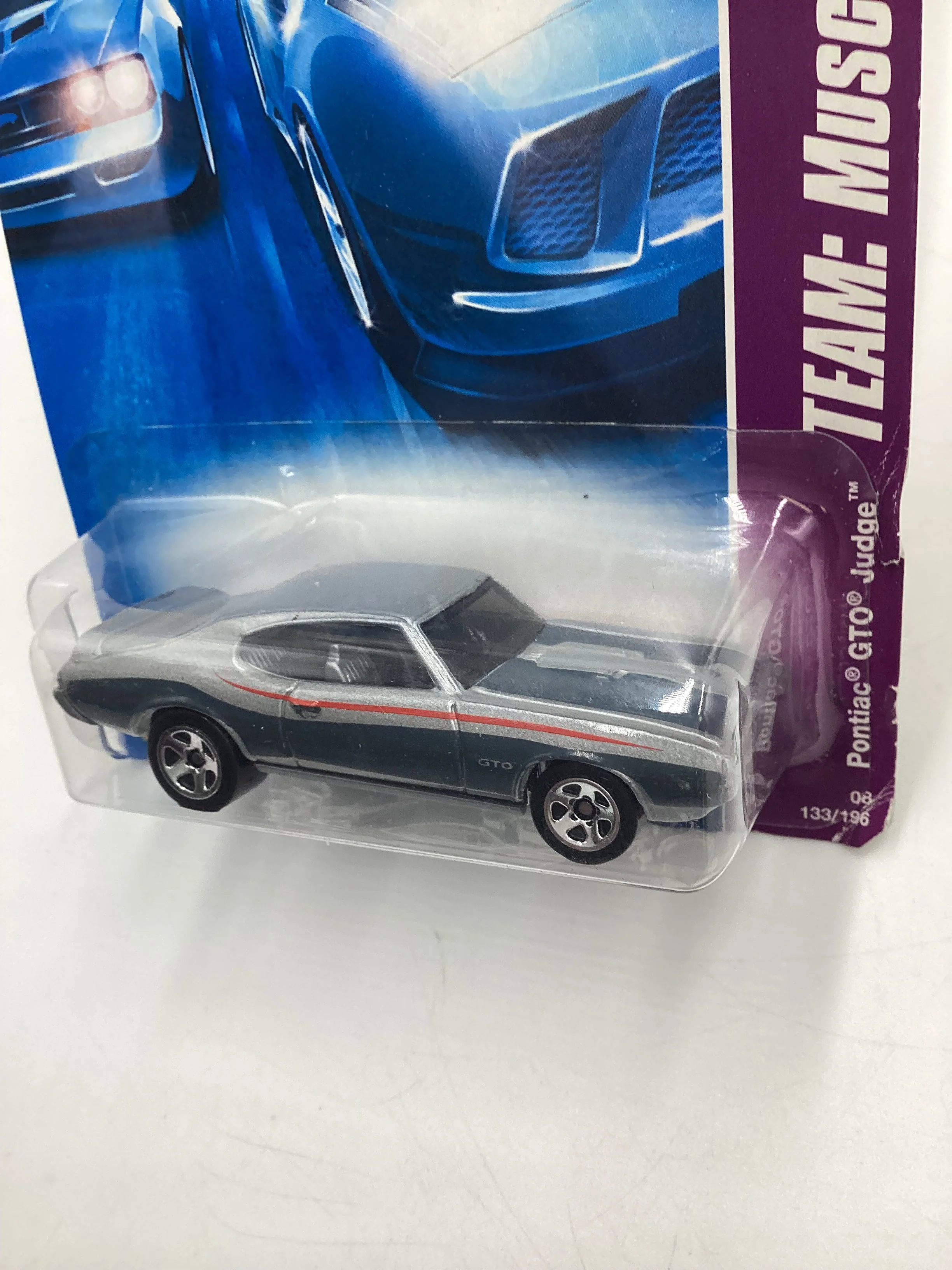 2008 Hot Wheels HW Team: Muscle Mania #133 Pontiac GTO Judge Silver Card Not Perfect 44C - Image 4