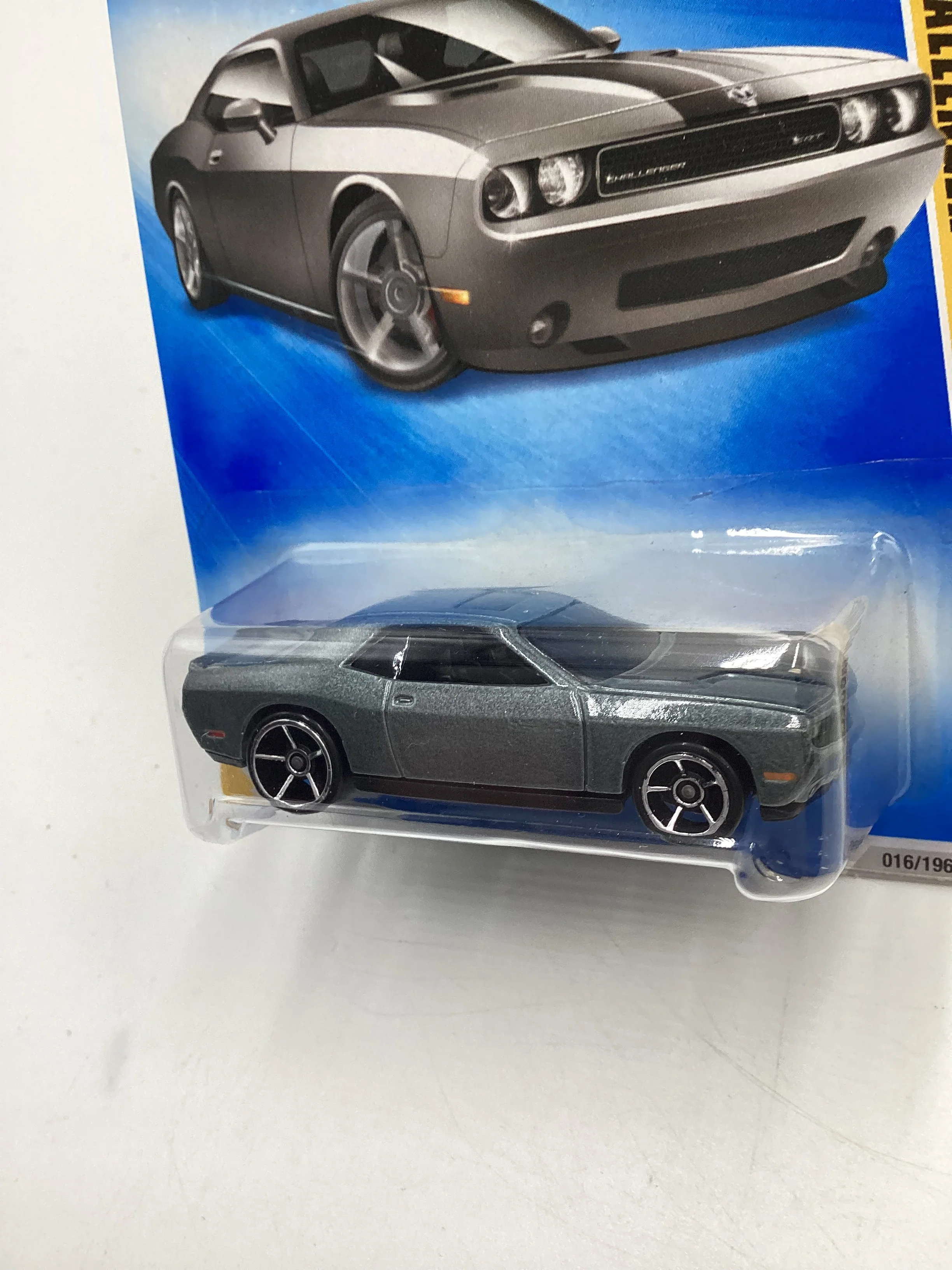 2008 Hot Wheels New Models #16 Dodge Challenger SRT8 Gray Kmart Exclusive 239C - Image 4