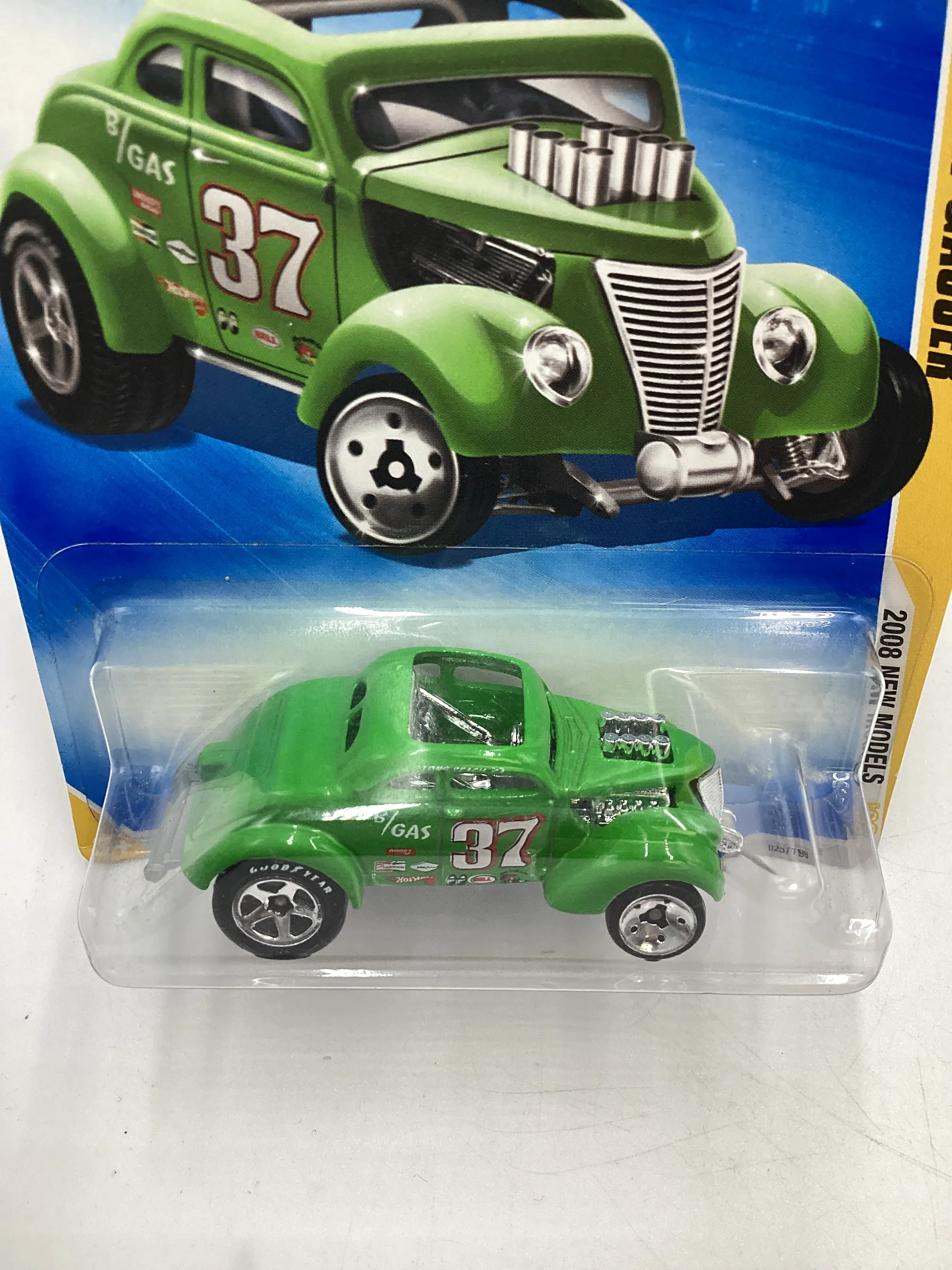 2008 Hot Wheels New Models #25 Pass N Gasser Green 56E - Image 6