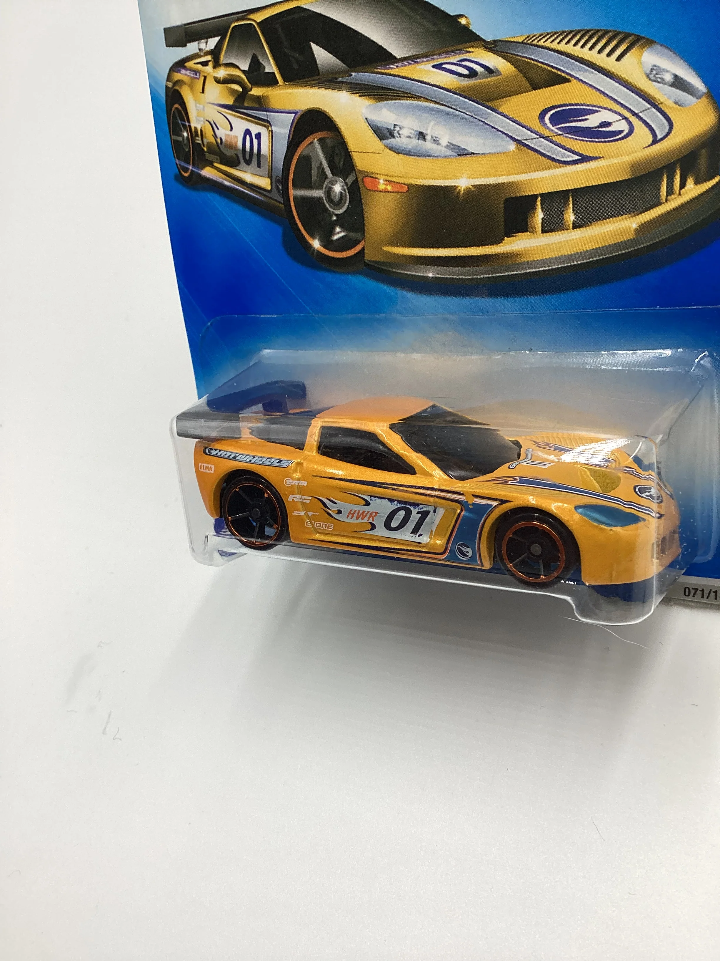 2009 Hot Wheels #071 Corvette C6R Yellow 14i - Image 4