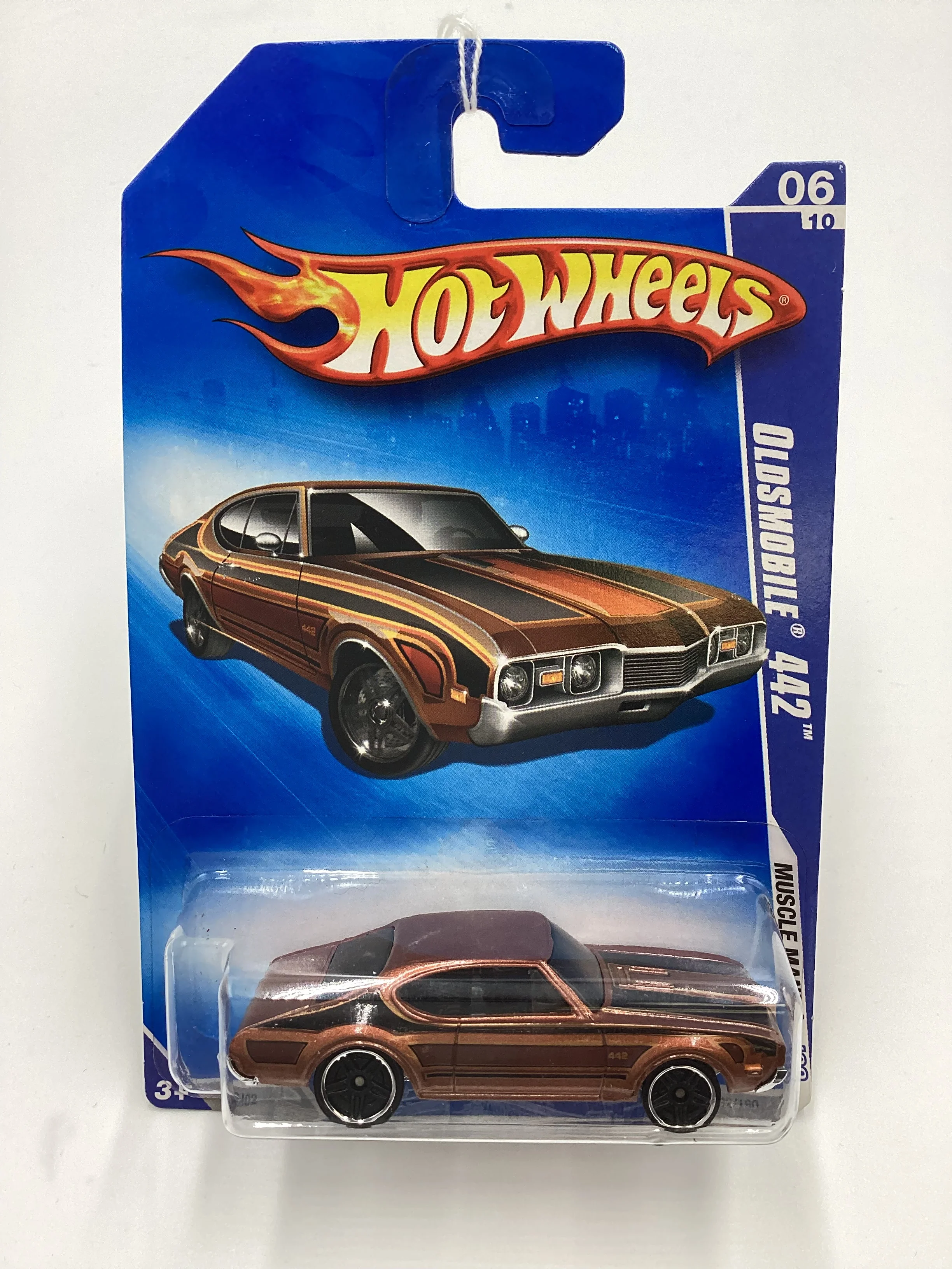 2009 Hot Wheels #082 Olds 442 Brown 54H - Image 2