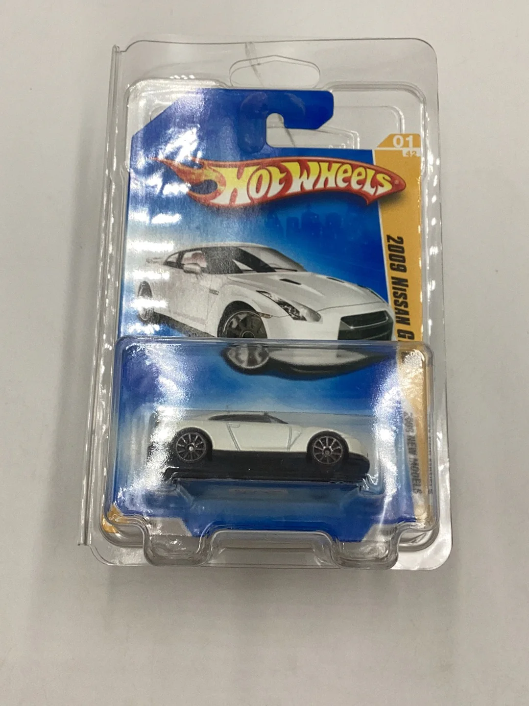 2009 Hot Wheels #1 2009 Nissan GT-R htf smoked chrome 10 spoke rims - Image 8