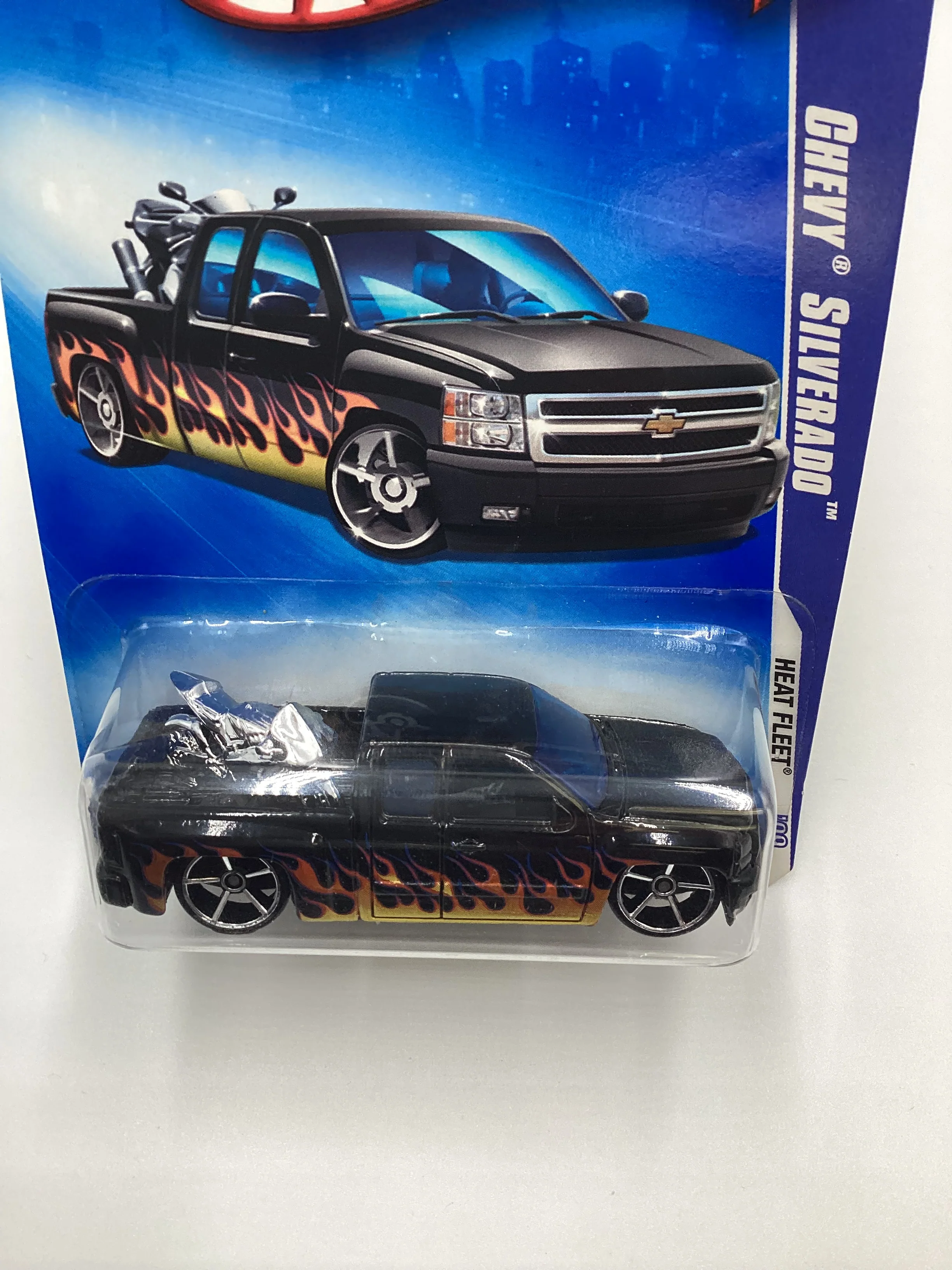 2009 Hot Wheels #117 Chevy Silverado Black (SR) - Image 6