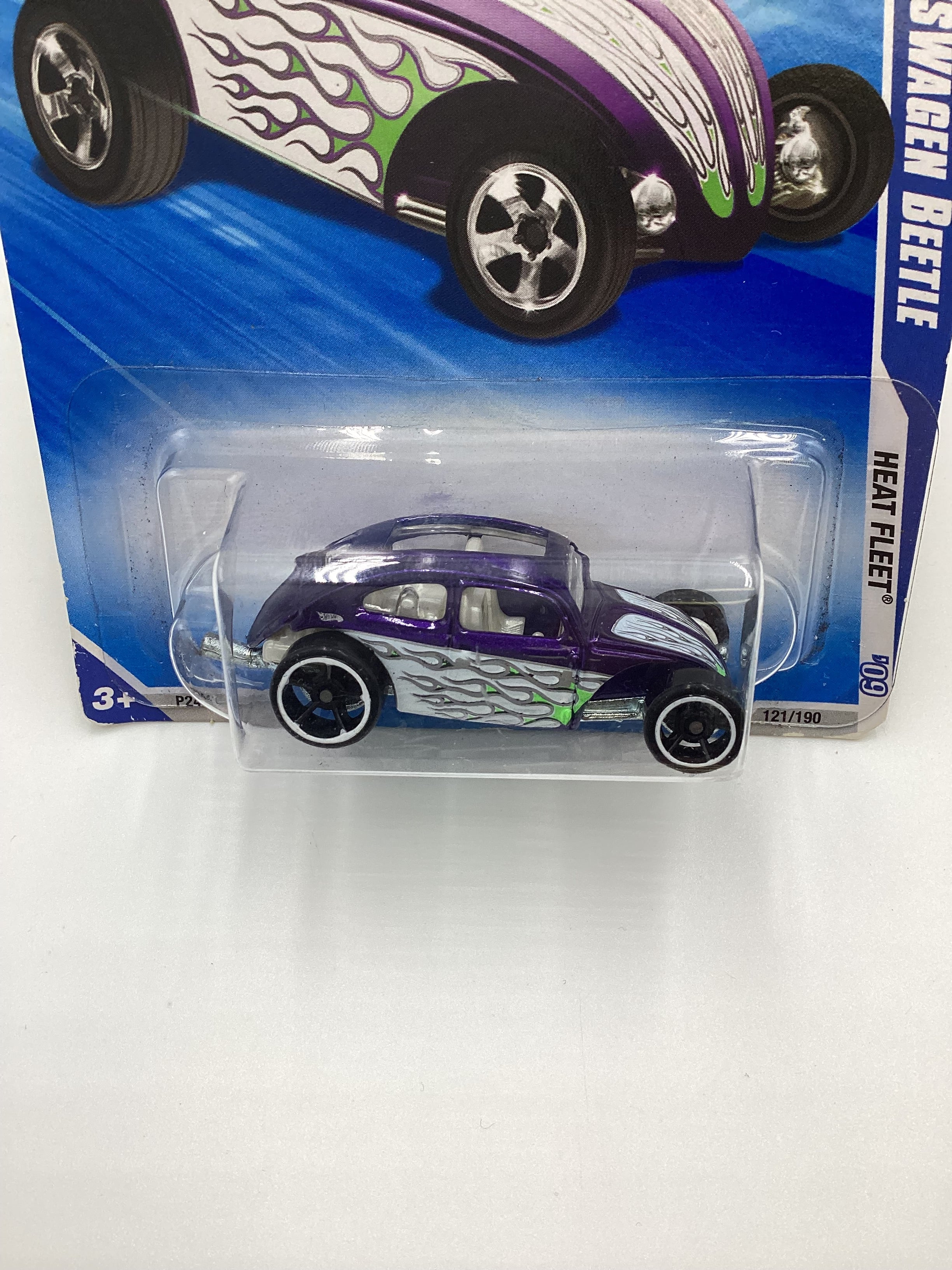 2009 Hot wheels #121 Custom Volkswagen Beetle Purple 97G - Image 3