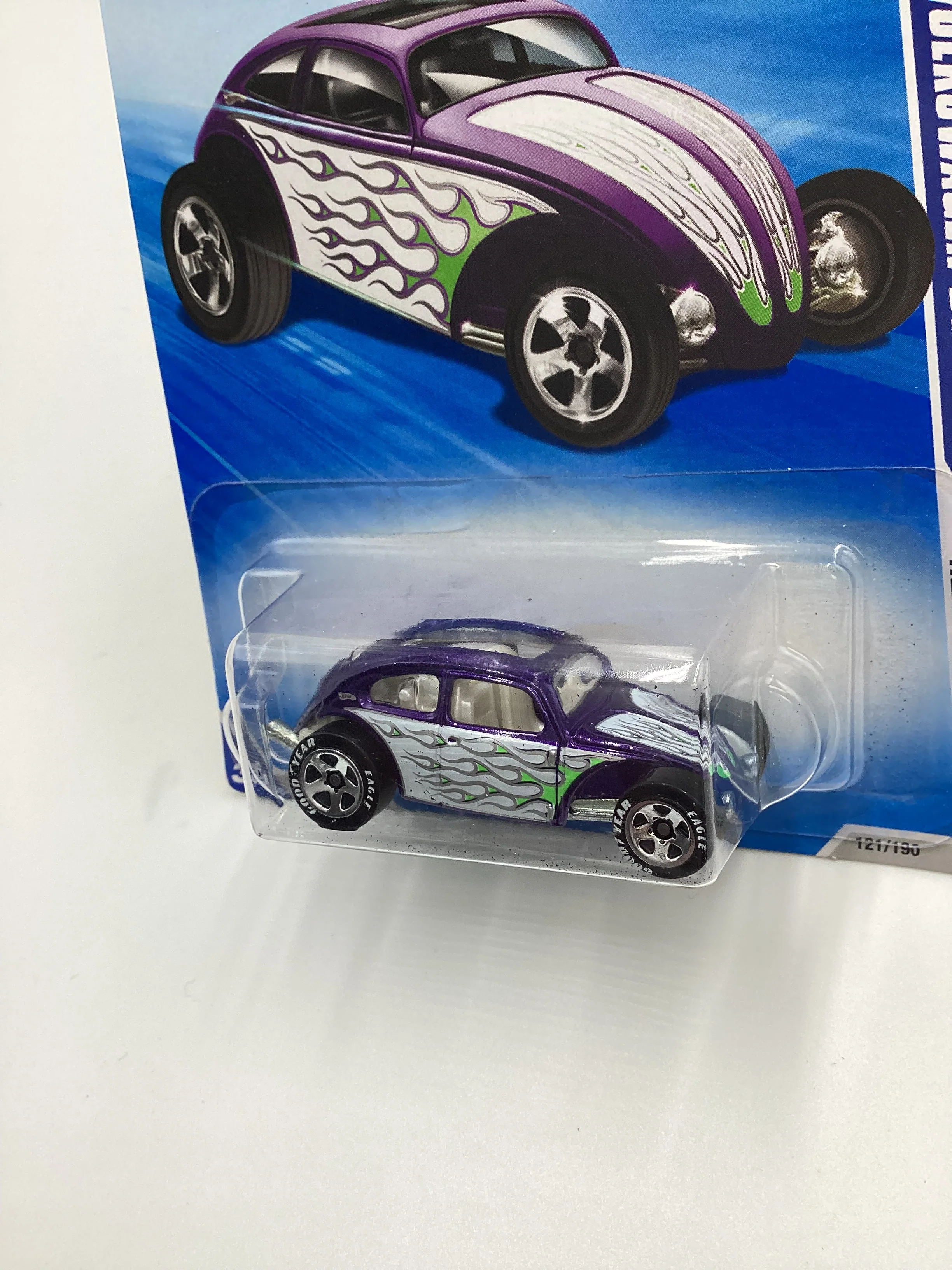 2009 Hot wheels #121 Custom Volkswagen Beetle Purple Walmart Exclusive 235B - Image 4