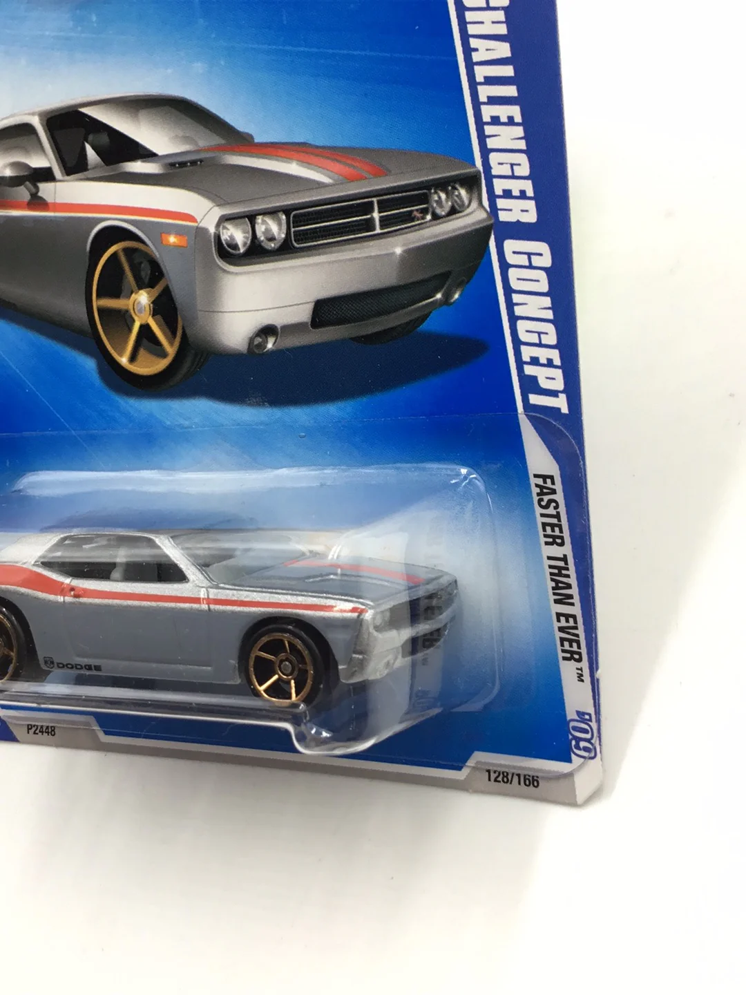 2009 Hot Wheels #128 Dodge Challenger Concept DD2 - Image 4