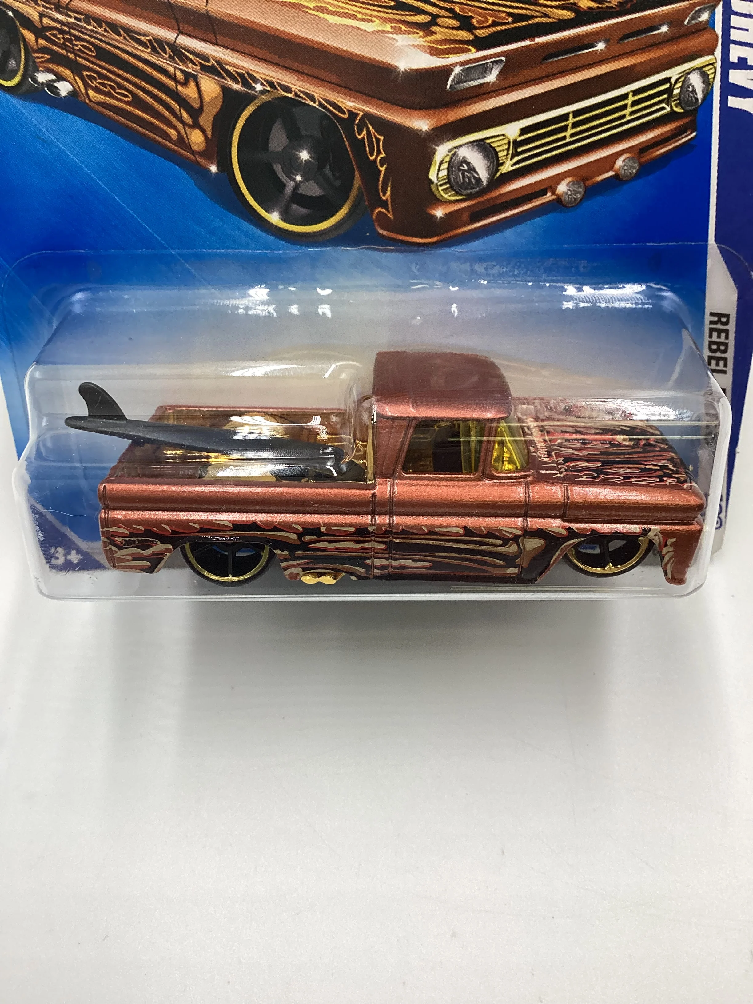 2009 Hot Wheels #139 Custom 62 Chevy Copper Intl. Card (SR) - Image 3