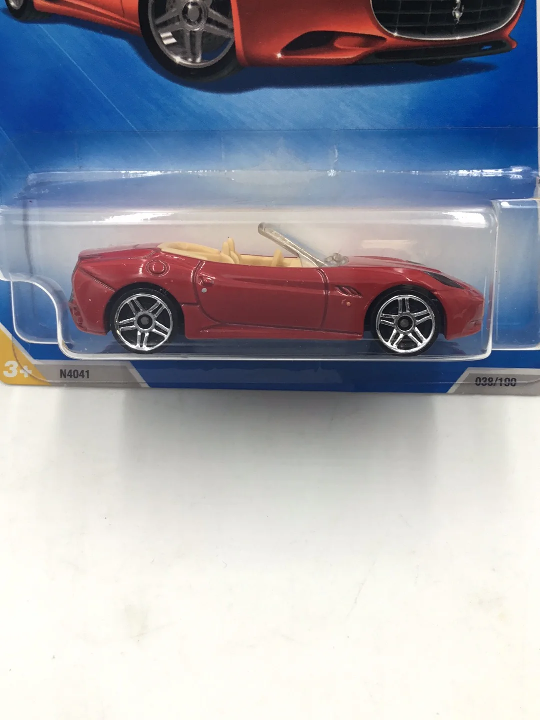 2009 Hot Wheels #38 Ferrari California - Image 2