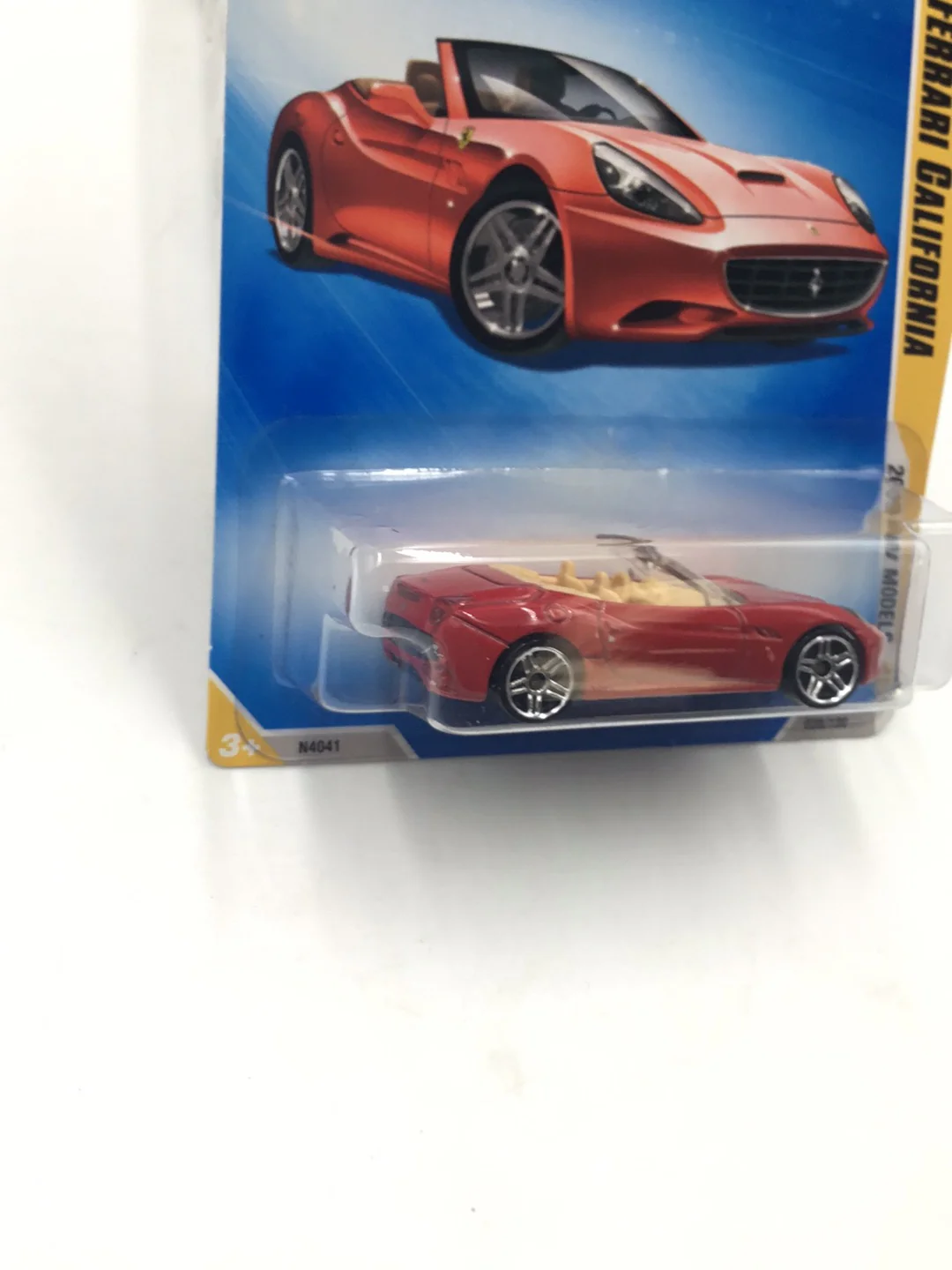 2009 Hot Wheels #38 Ferrari California - Image 3