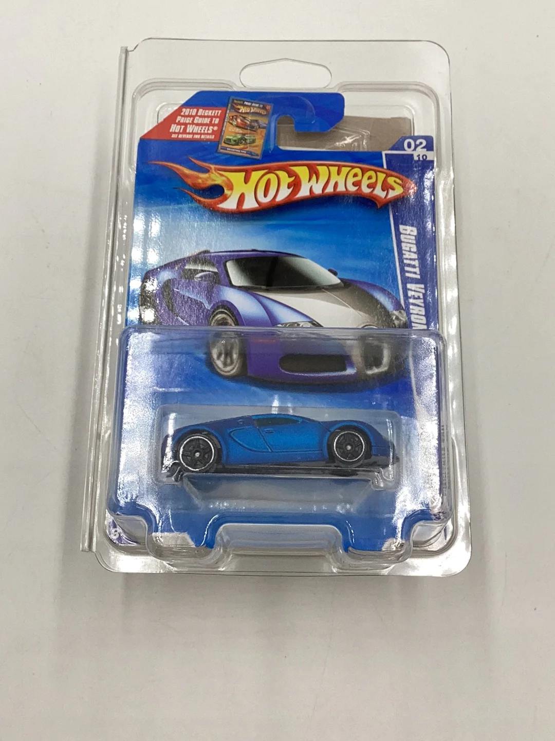 2010 Hot Wheels #160 Bugatti Veyron satin blue W/Protector - Image 9