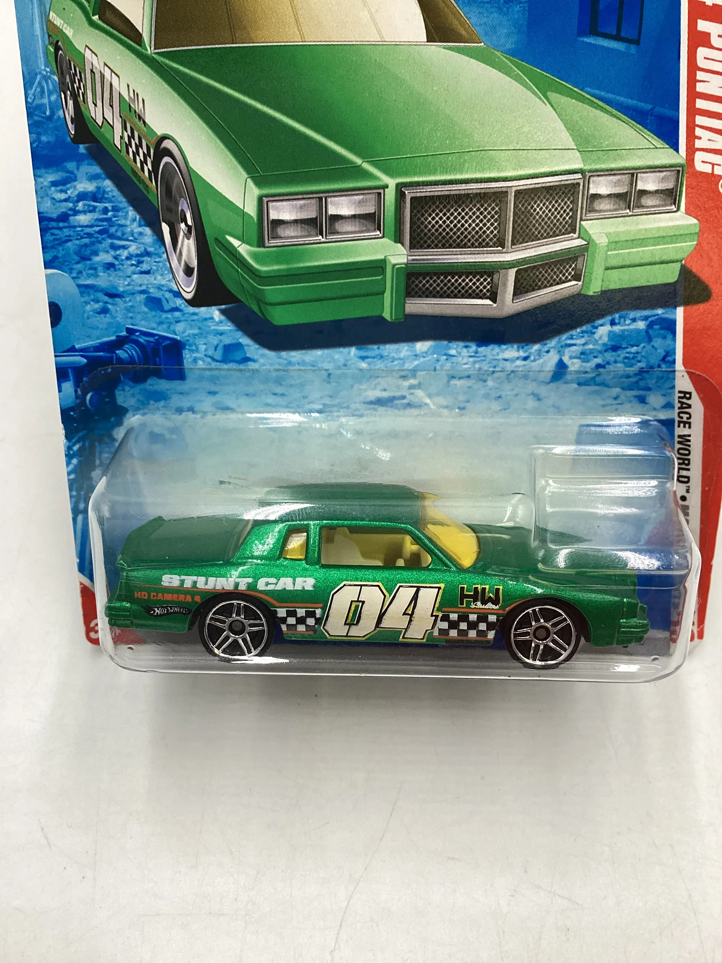 2010 Hot Wheels #175 Green 84 Pontiac 38D - Image 3