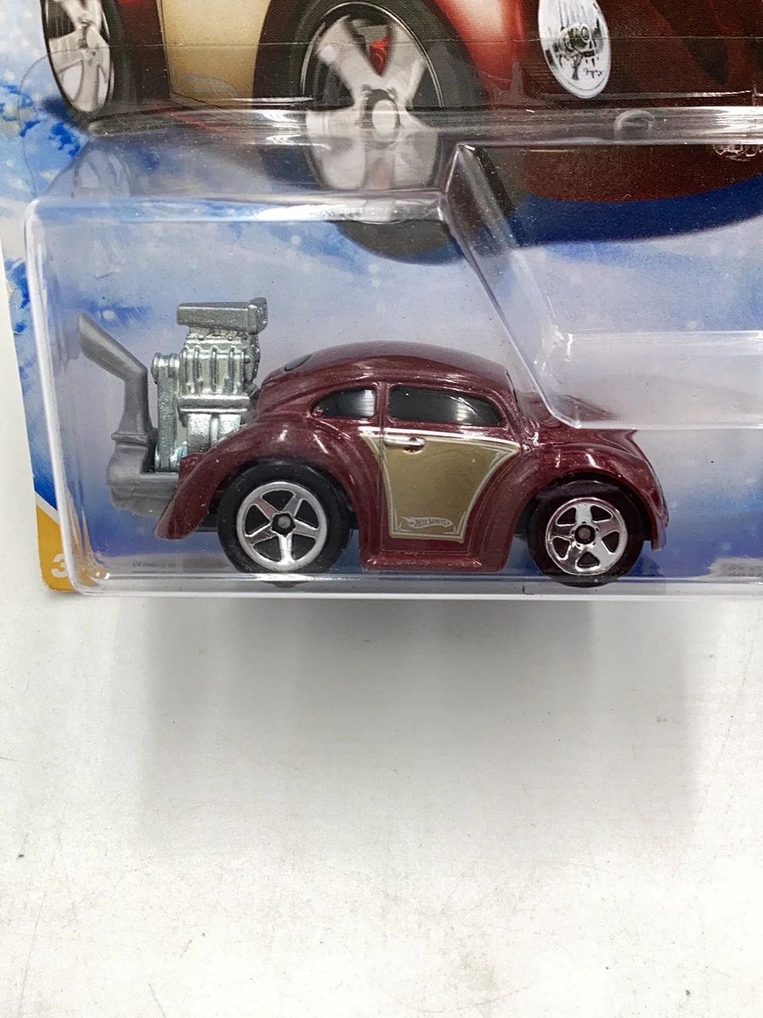 2010 Hot Wheels #4 Volkswagen beetle new arrivals Target exclusive snowflake card maroon 238C - Image 3
