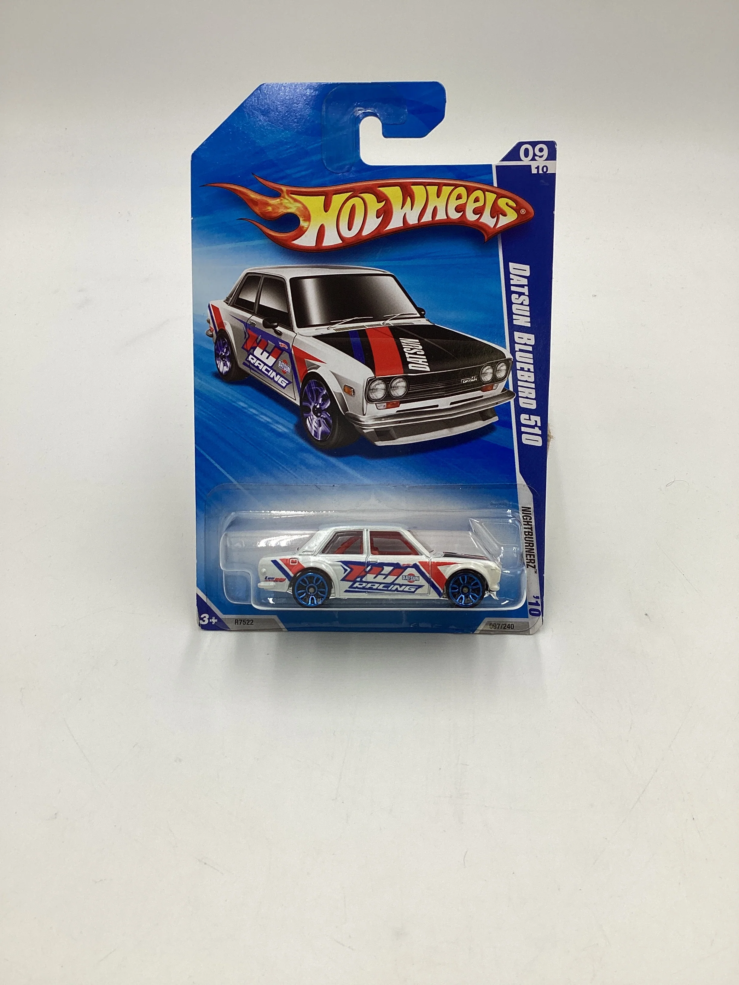 2010 Hot Wheels #97 Datsun Bluebird 510 Nightburnerz - Image 2