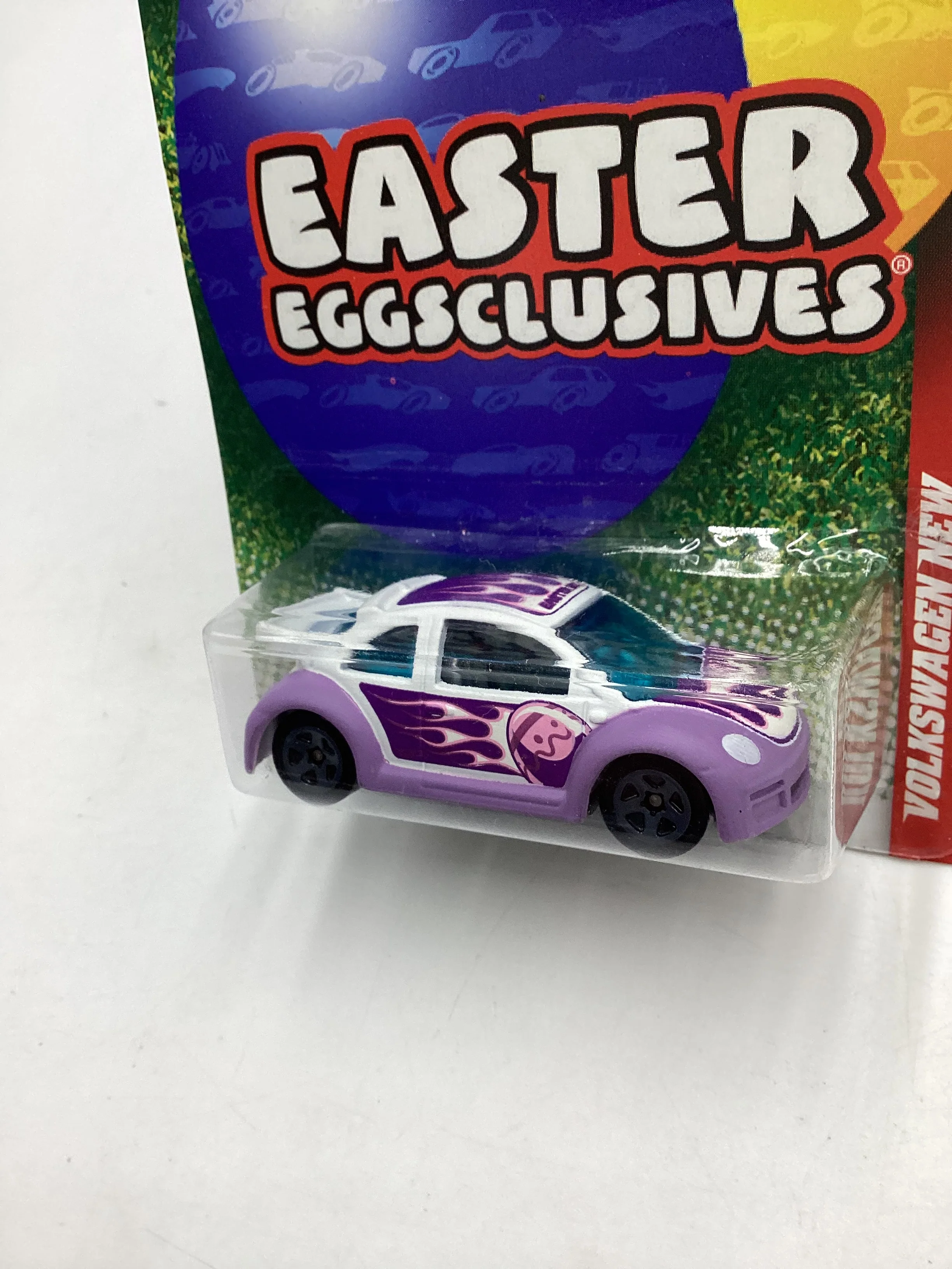 2010 Hot Wheels Easter Eggclusive Volkswagen New Beetle Cup 157H - Image 4