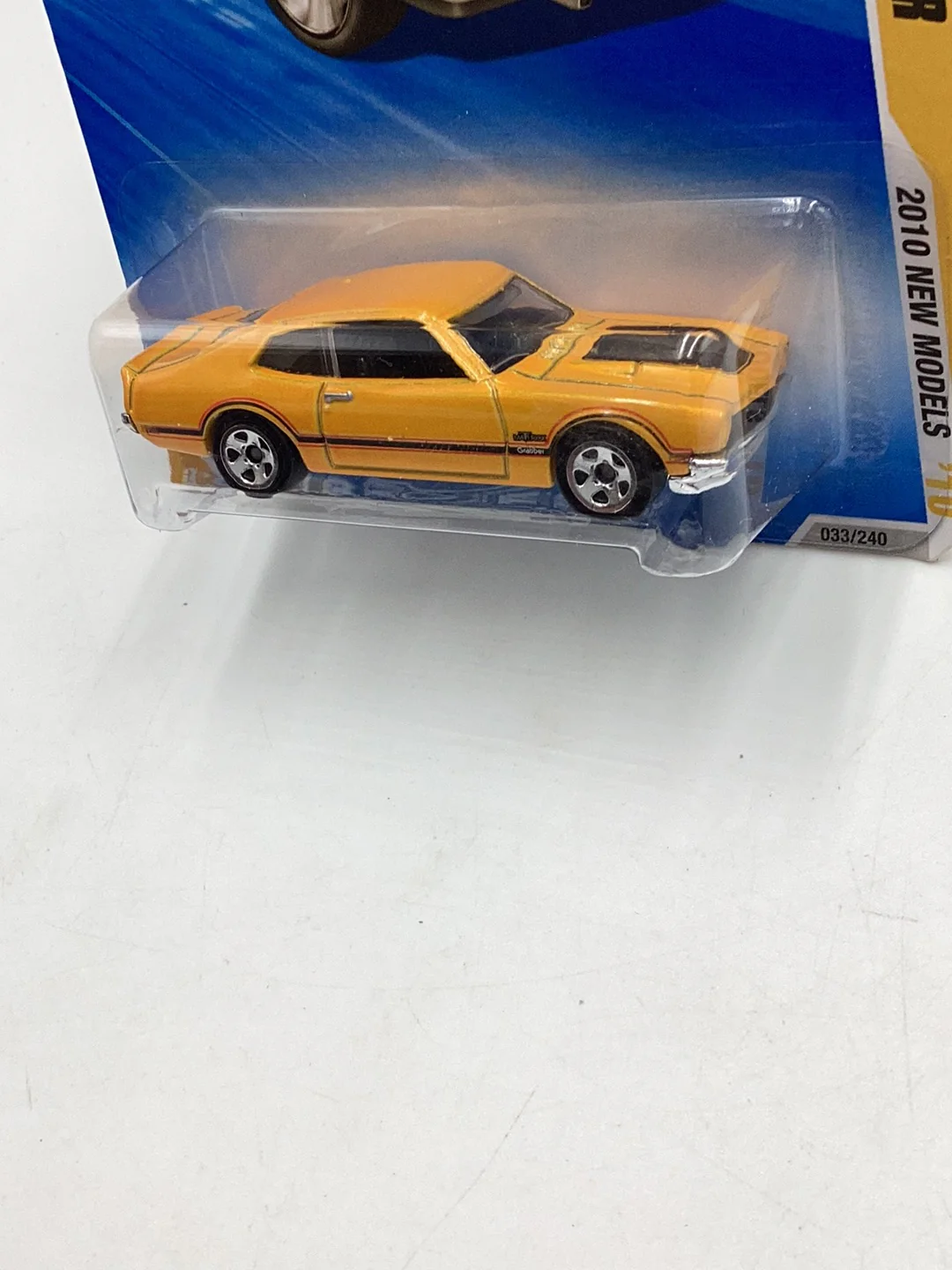 2010 Hot Wheels new models #33 71 Maverick Grabber yellow 28F - Image 5