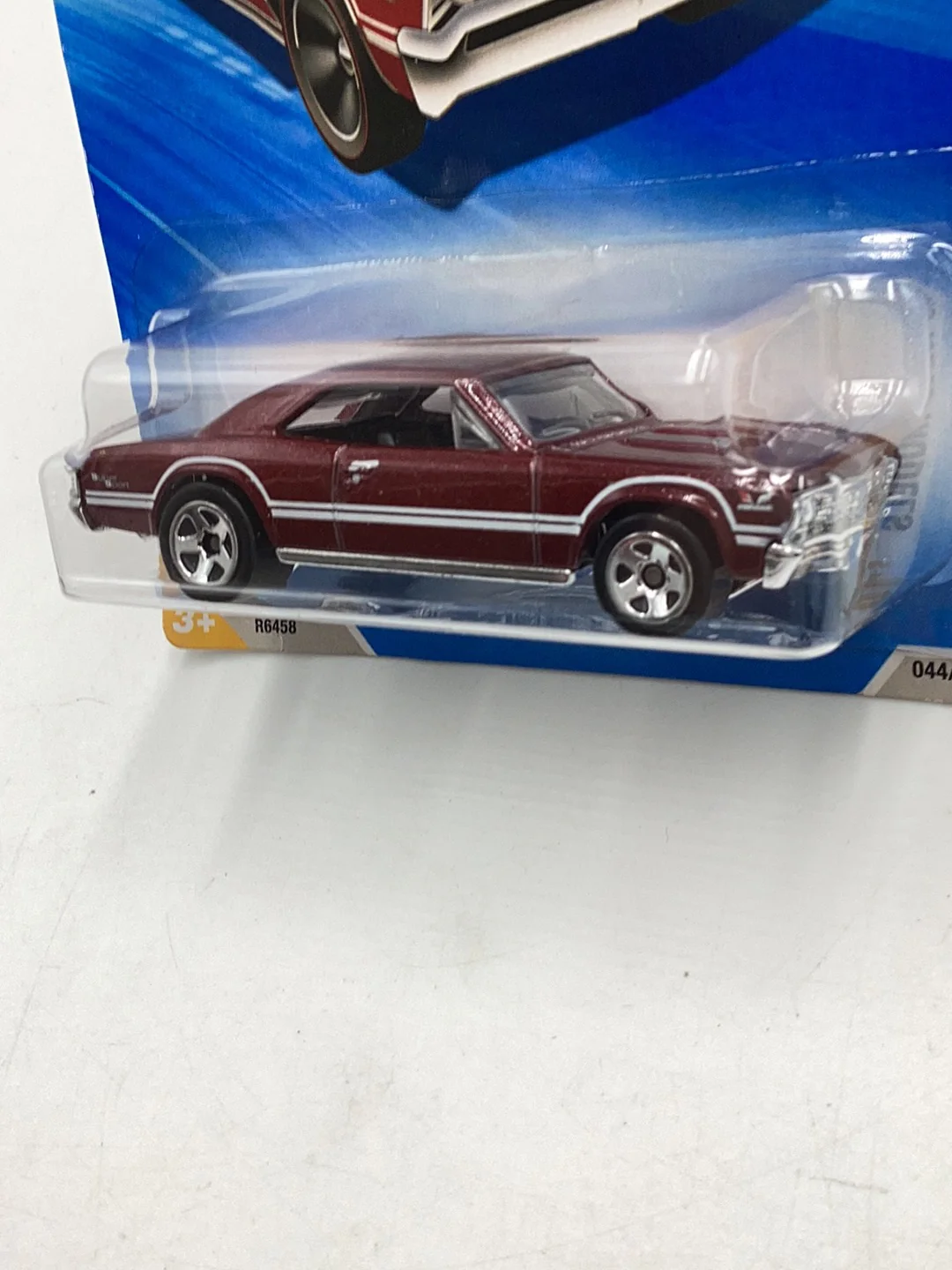2010 Hot Wheels new models #44 67 Chevelle SS 396 maroon - Image 5