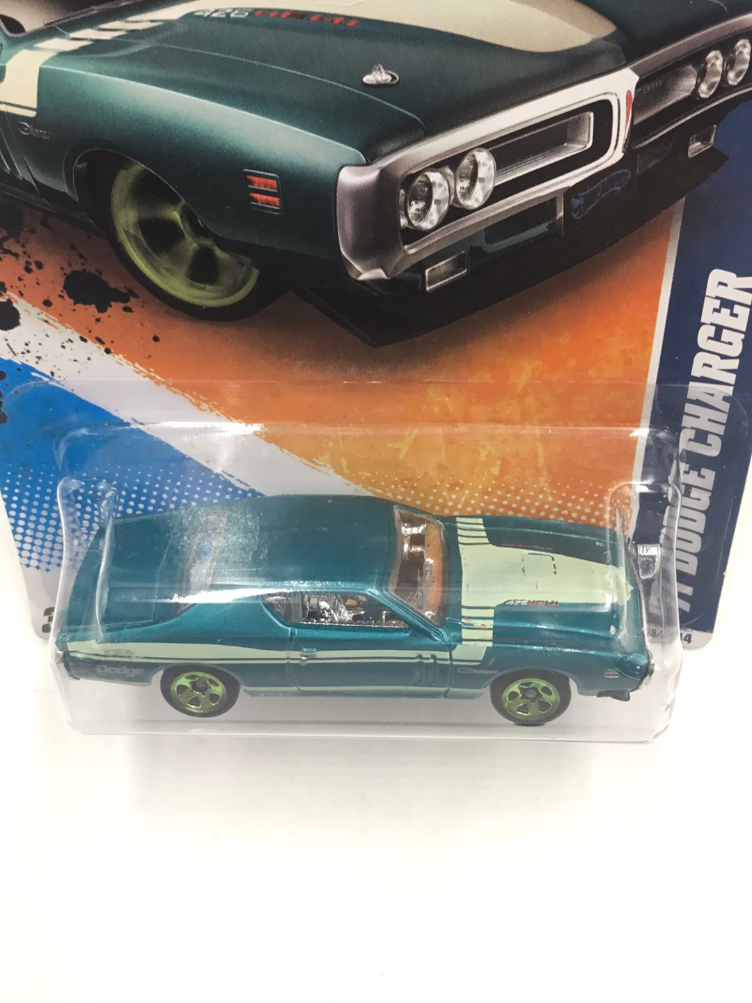 2011 Hot Wheels #108 71 Dodge Charger GG4 - Image 5