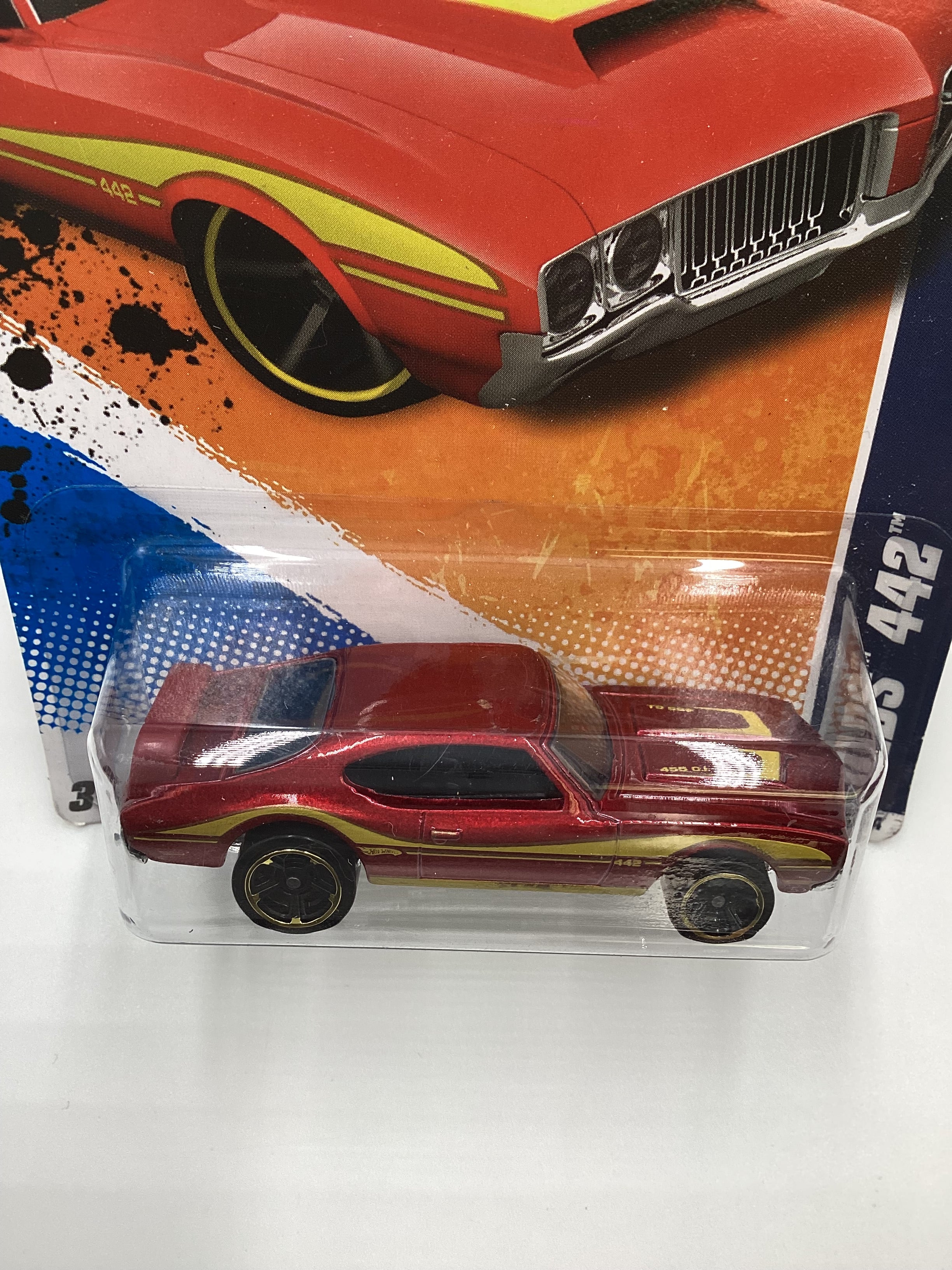 2011 Hot Wheels #109 Olds 442 Red 54E - Image 6