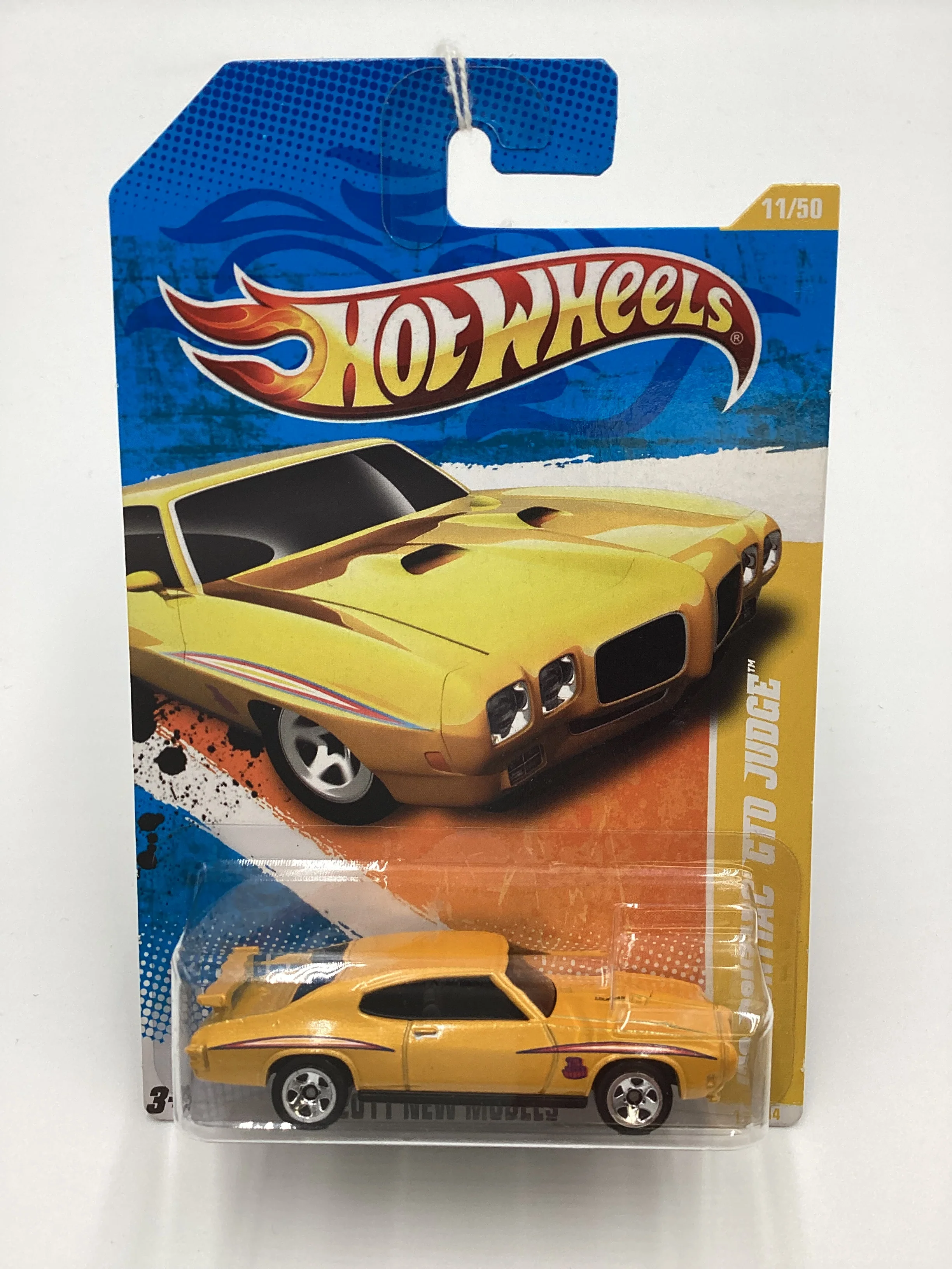 2011 Hot Wheels #11 70 Pontiac GTO Judge Yellow - Image 2
