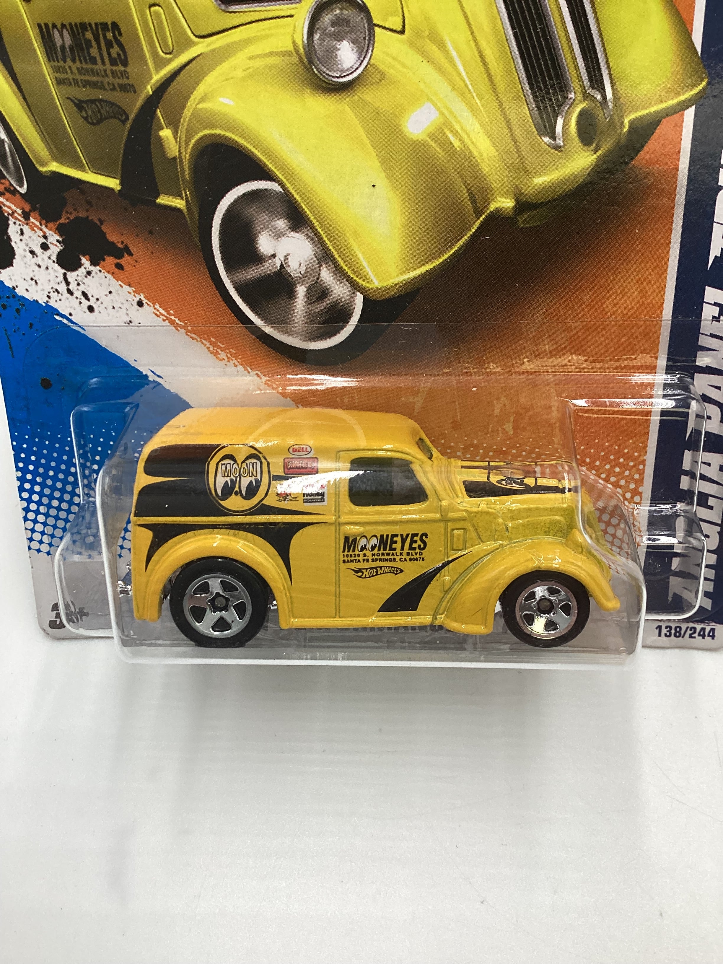 2011 Hot wheels #138 Anglia Panel Truck Yellow Moon Eyes Green Lantern Card (SR) - Image 3